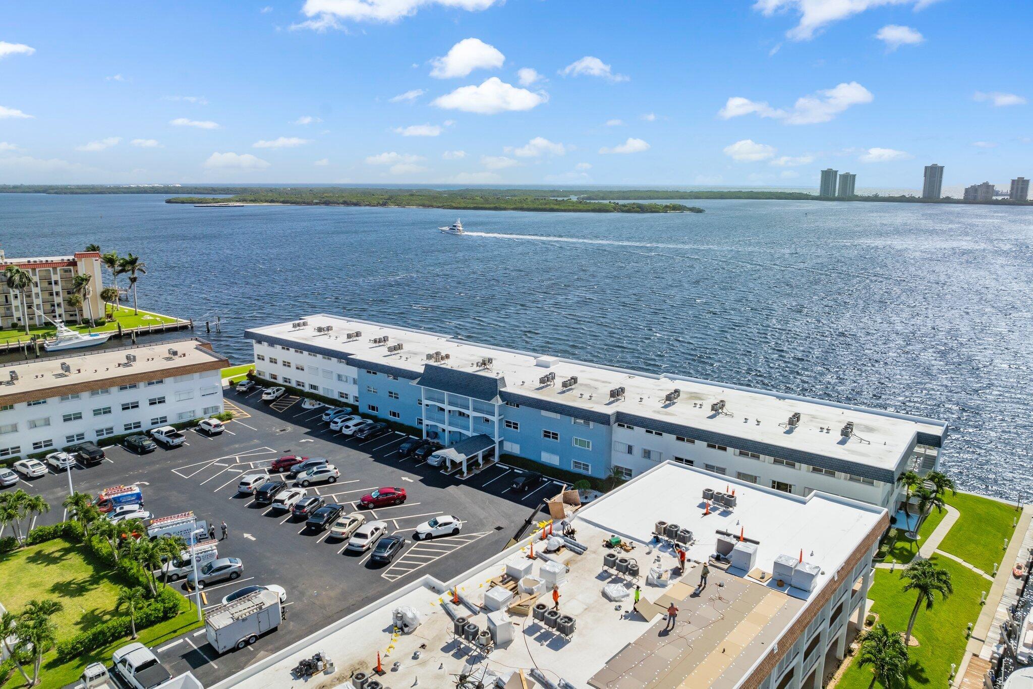 SHORE CLUB APTS A INC - Residential Lease