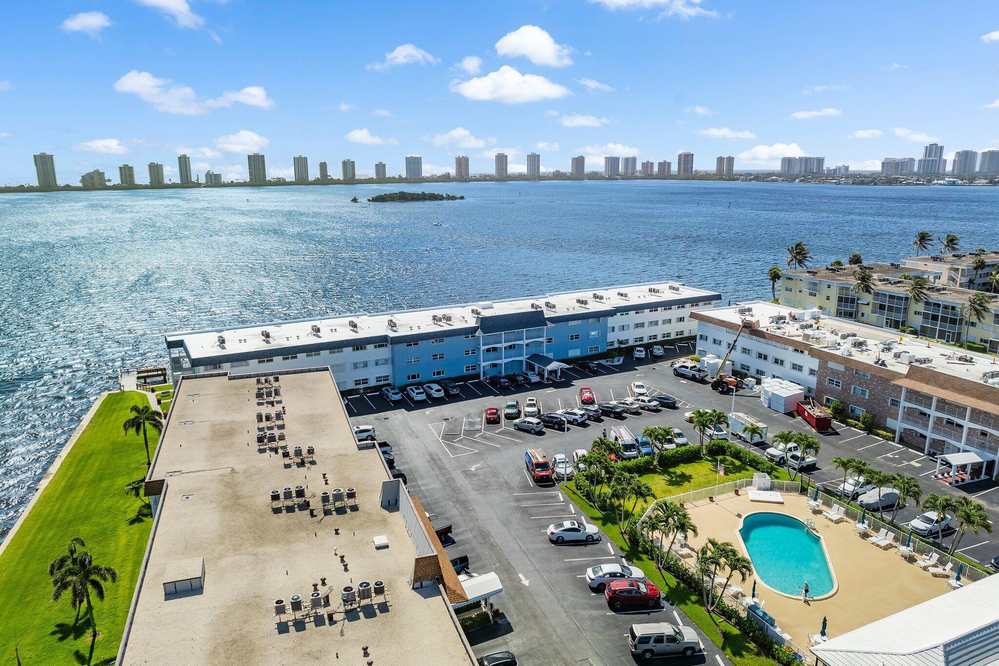 SHORE CLUB APTS A INC - Residential Lease