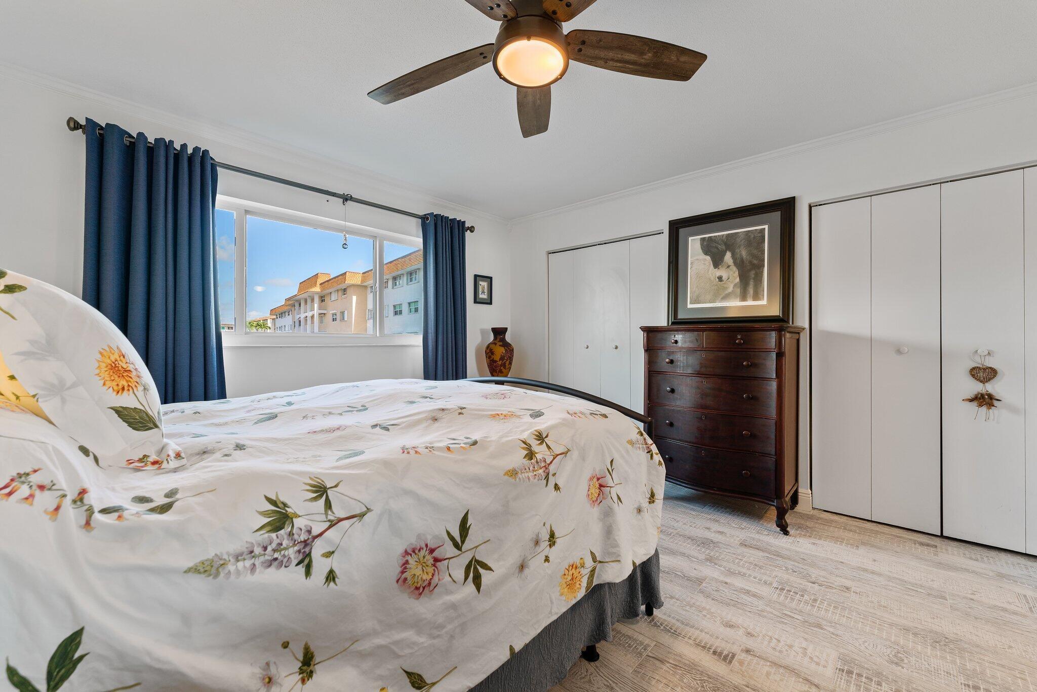 SHORE CLUB APTS A INC - Residential Lease
