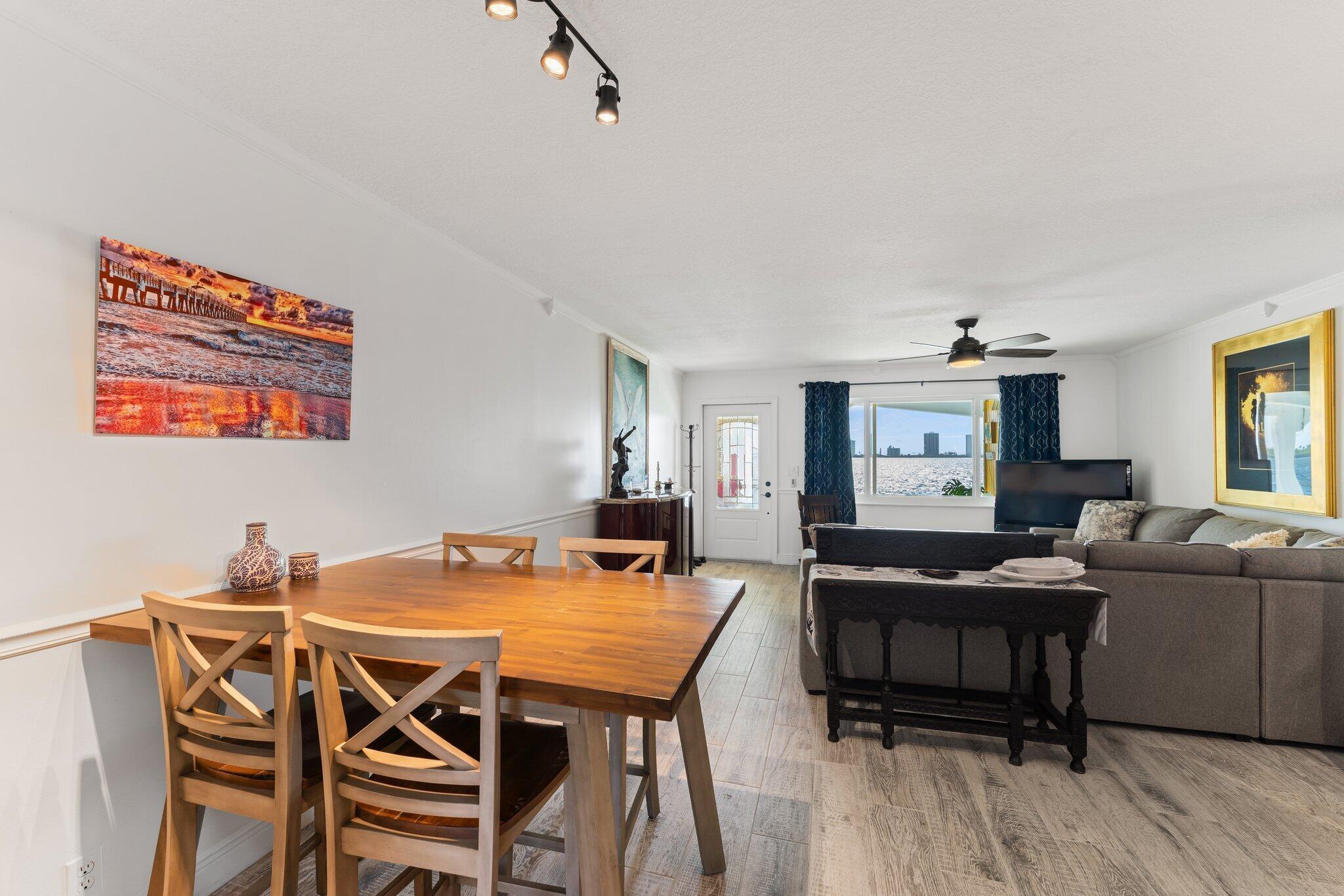 SHORE CLUB APTS A INC - Residential Lease