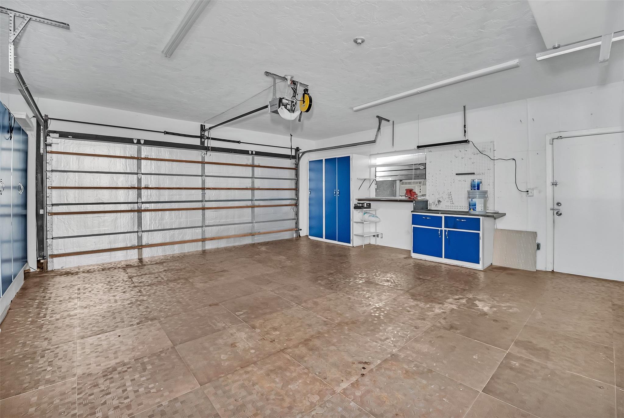 Las Olas Seven Isles - Residential