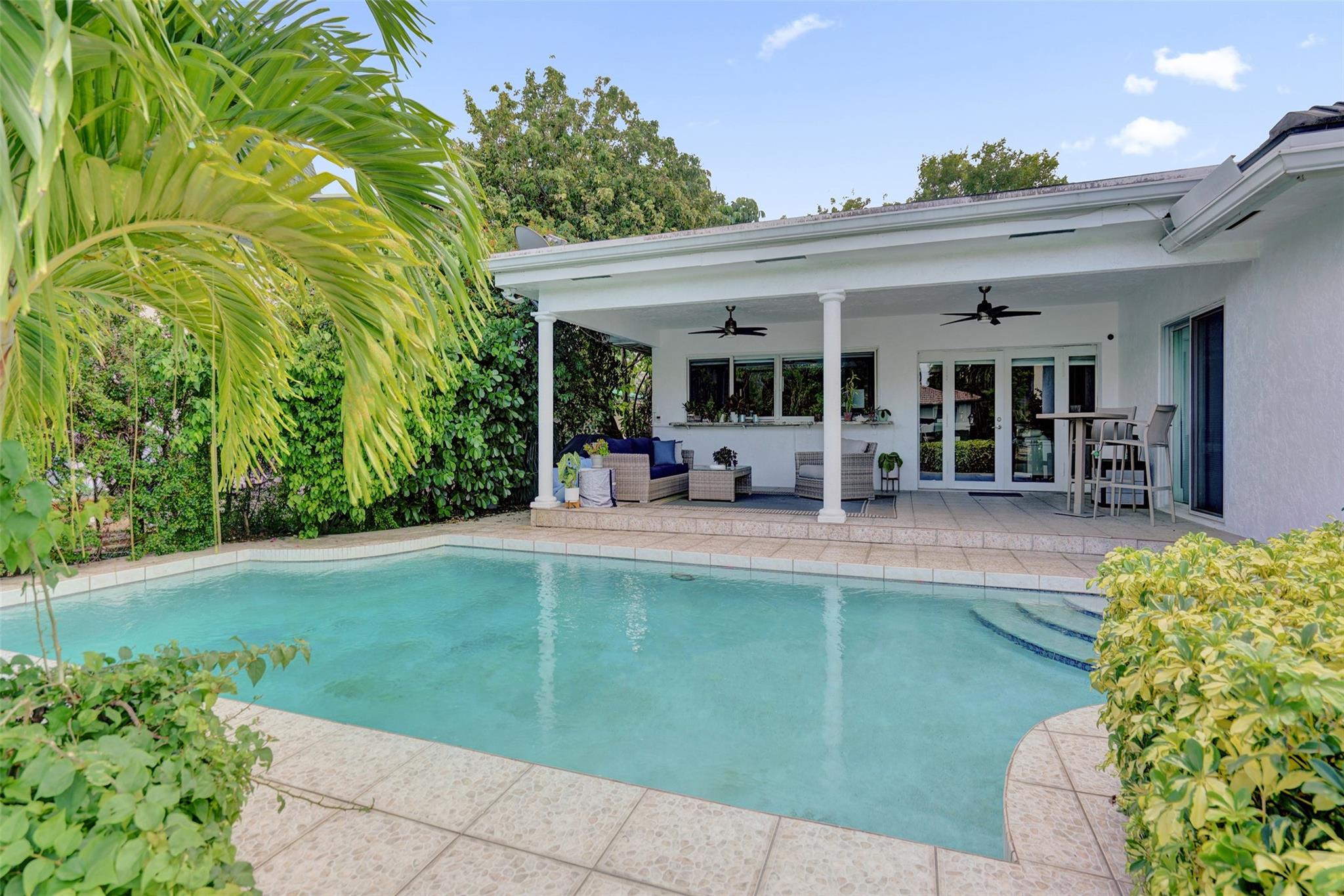 Las Olas Seven Isles - Residential