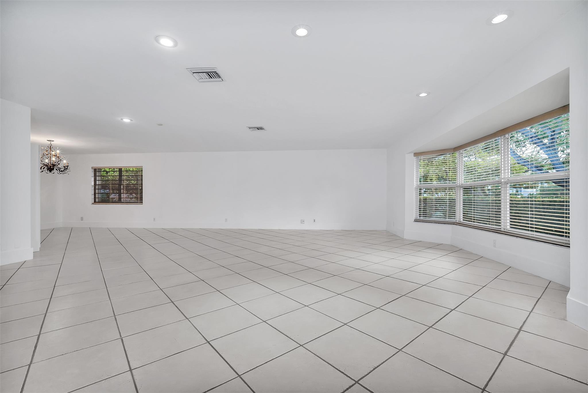 Las Olas Seven Isles - Residential