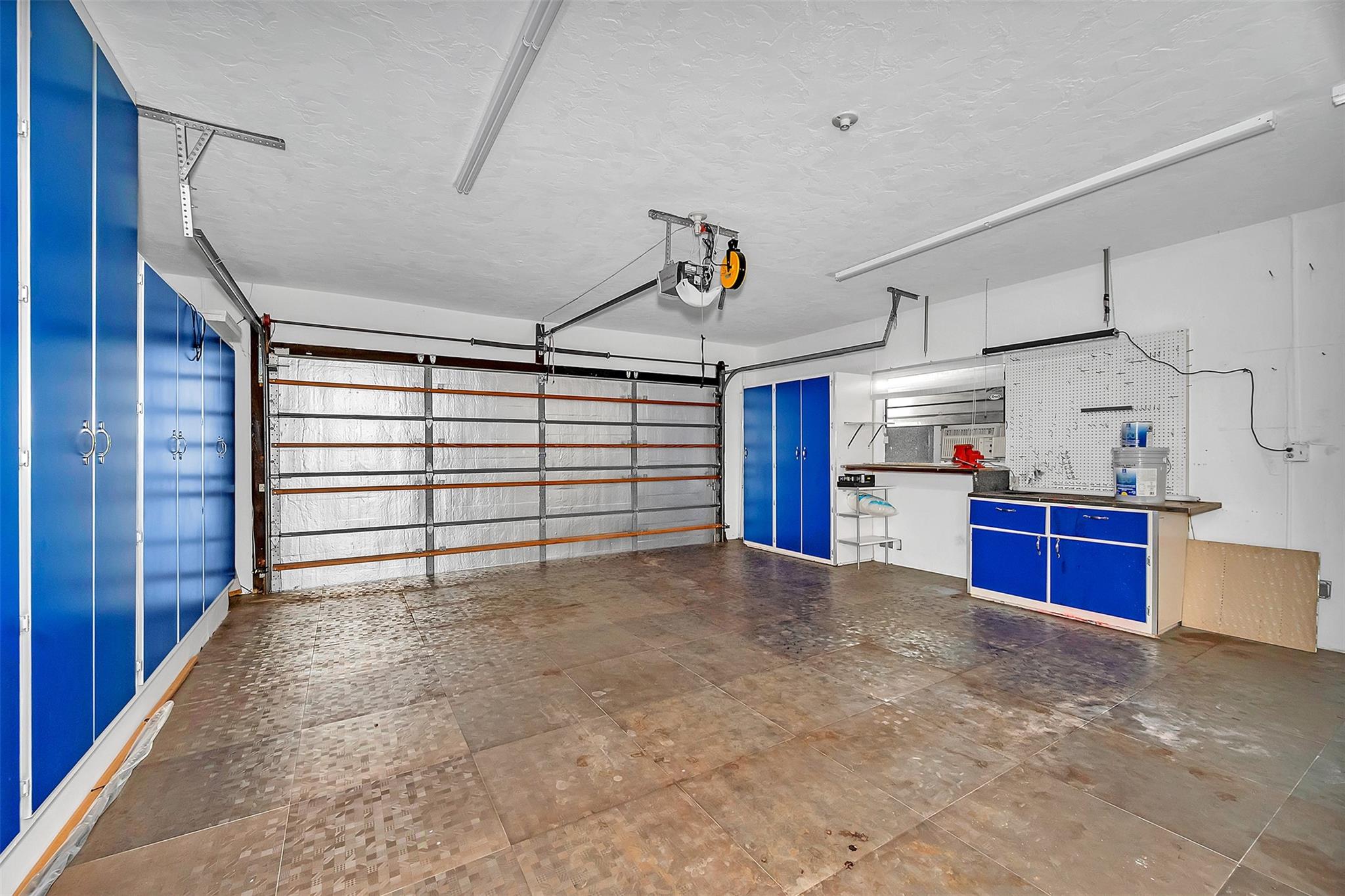 Las Olas Seven Isles - Residential