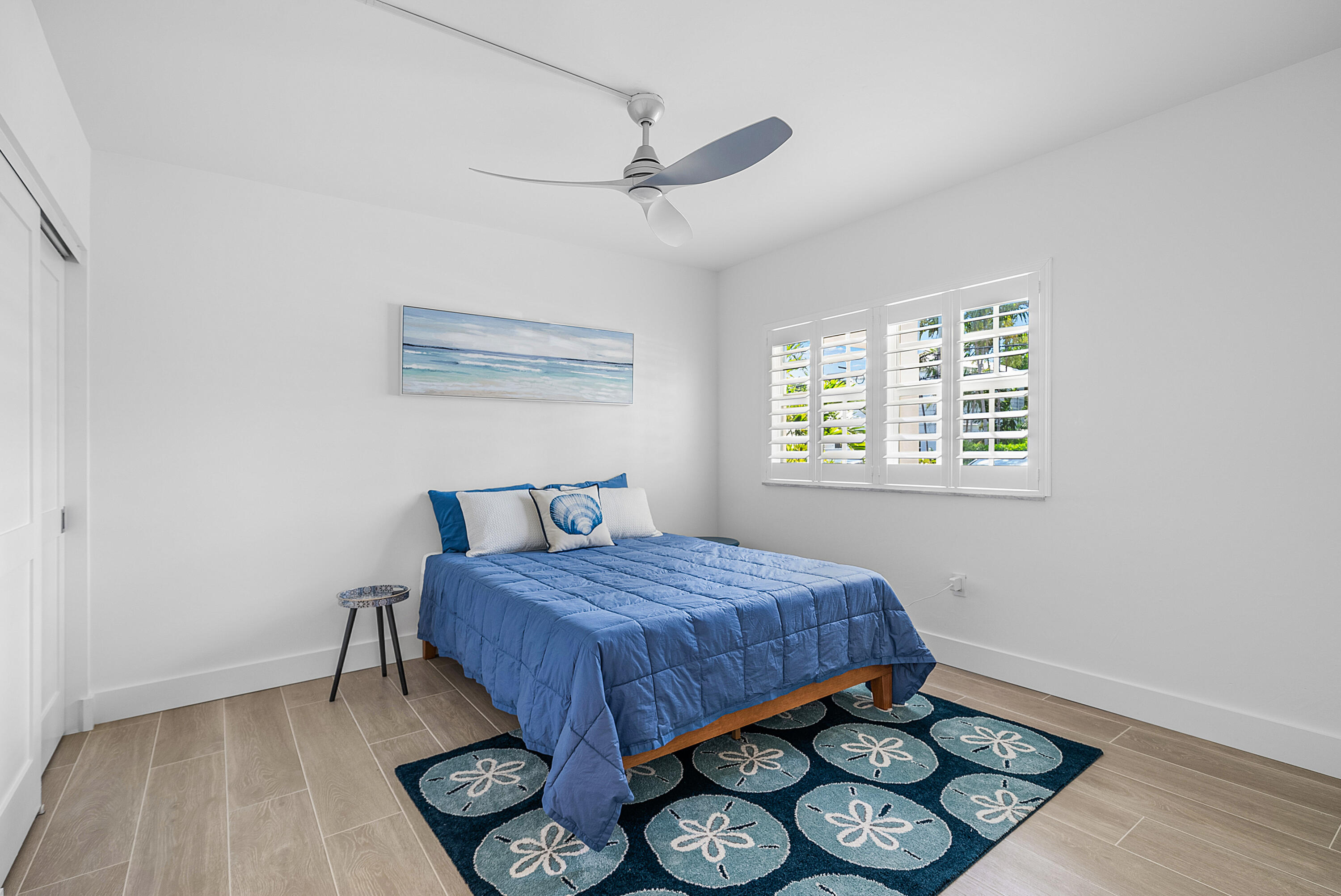 OCEAN AIRE - Residential