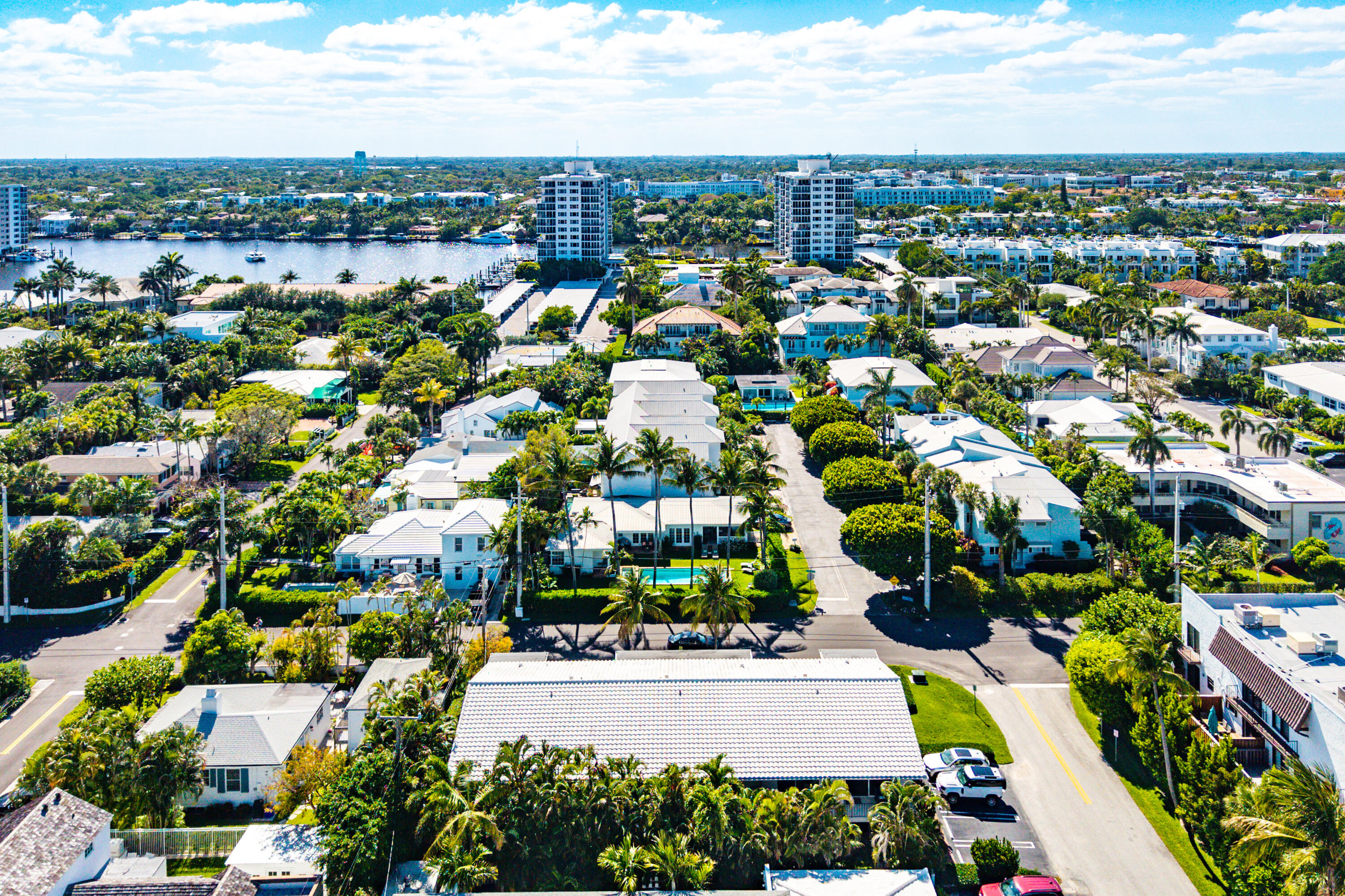 OCEAN AIRE - Residential