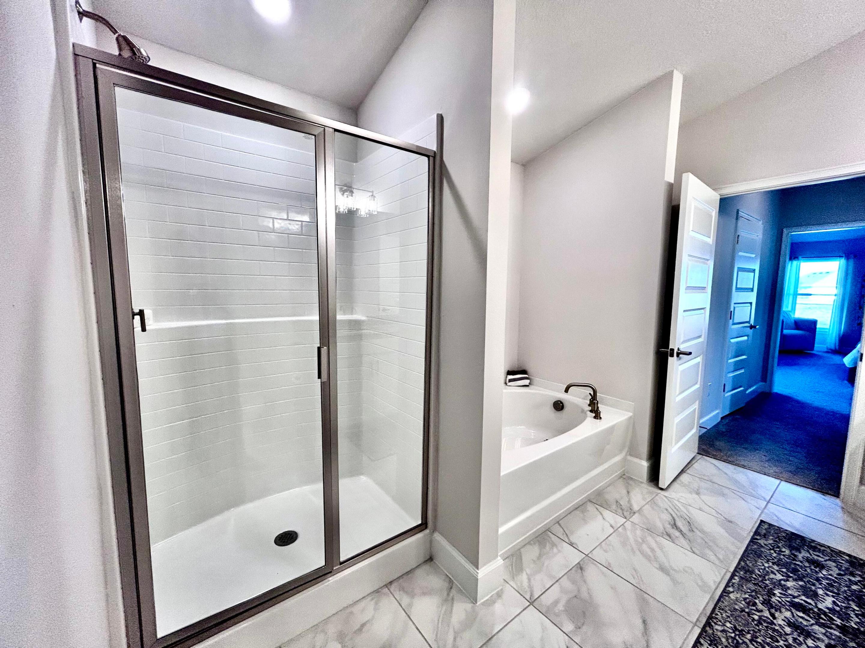 WATERSTONE PHASE THREE - Residential