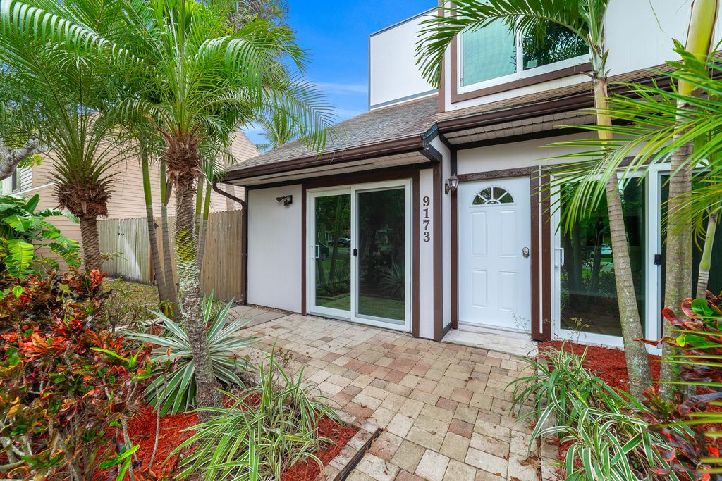 Photo of 9173 Green Meadows Way, Palm Beach Gardens, FL 33418 (MLS # R11064728)