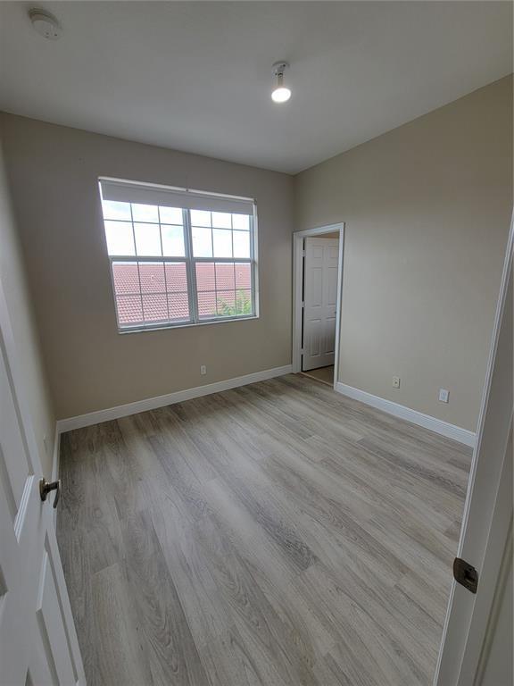 MONTCLAIR II - Residential