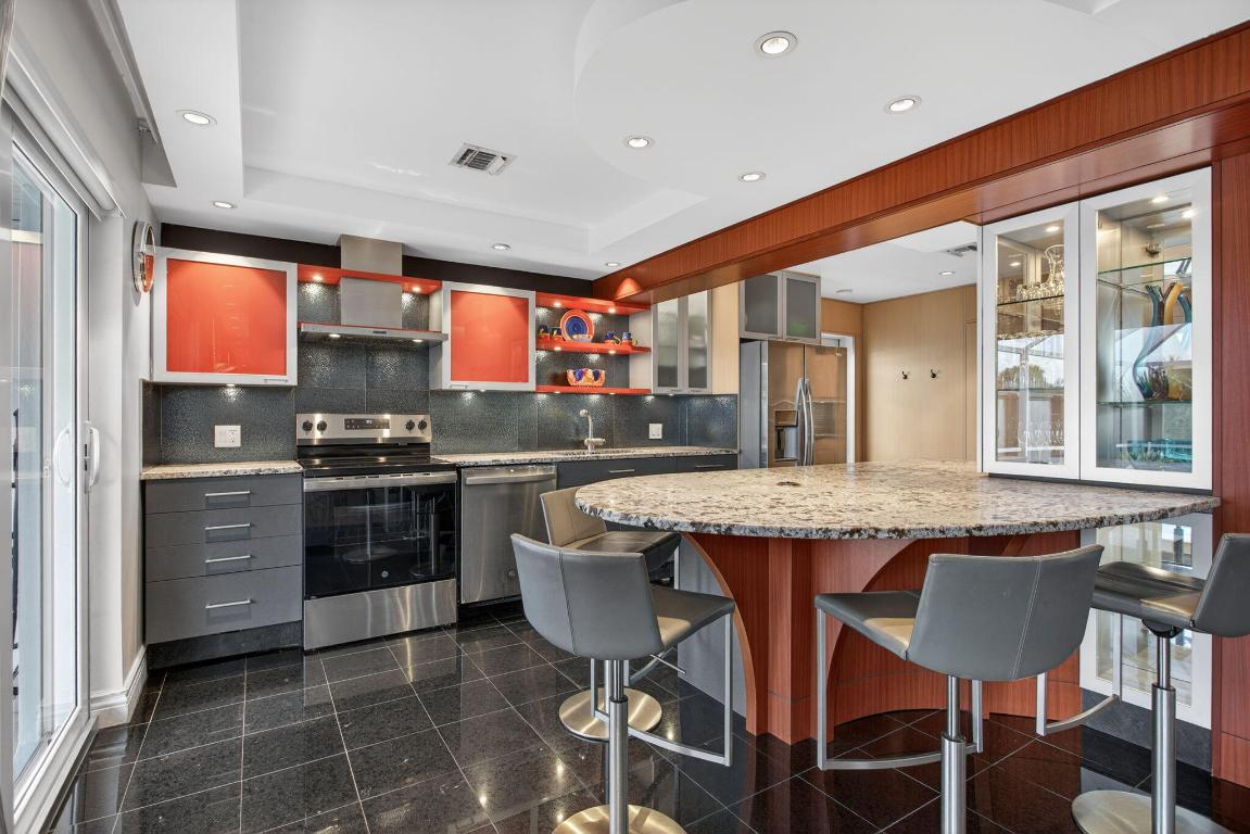 CYPRESS LAKE ESTATES - Residential