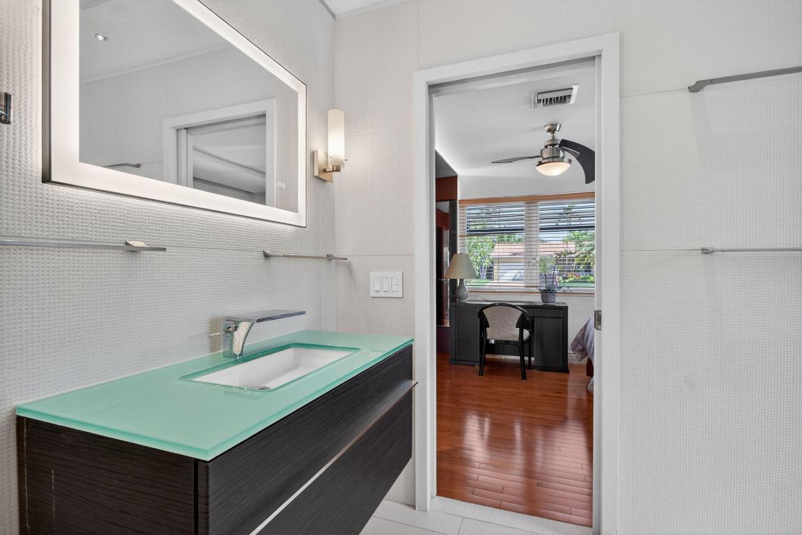 CYPRESS LAKE ESTATES - Residential