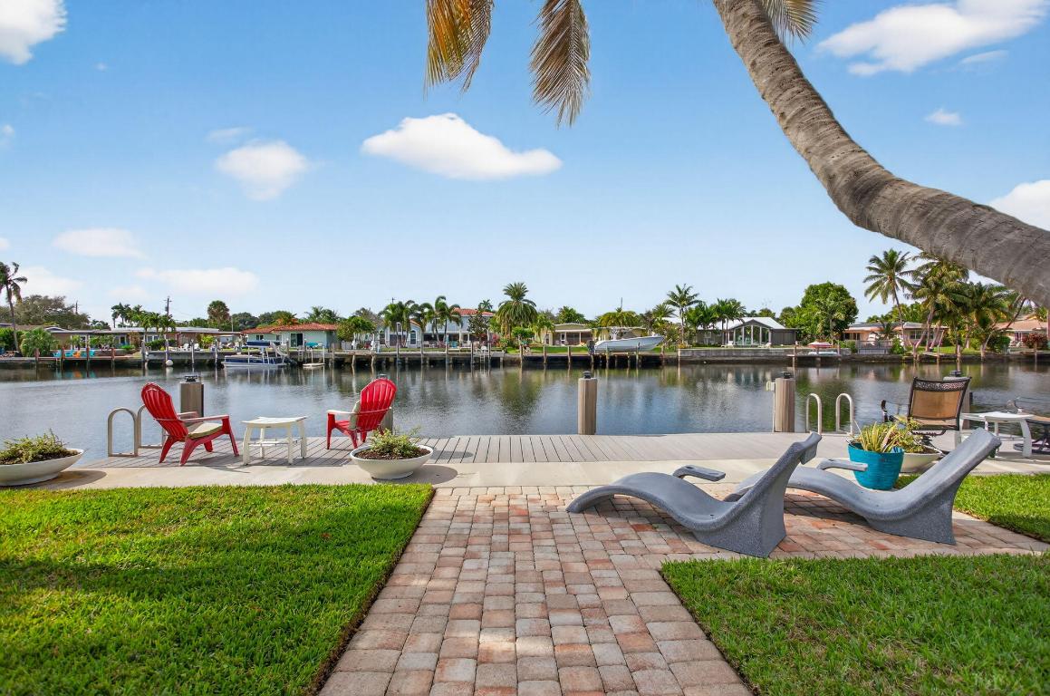 CYPRESS LAKE ESTATES - Residential