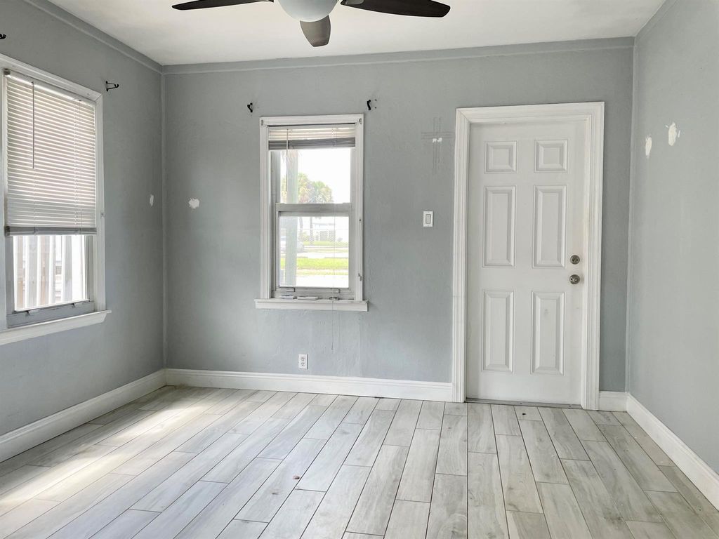 Photo of 736 Rockland Drive, Cottage Dr, West Palm Beach, FL 33405 (MLS # R11120745)
