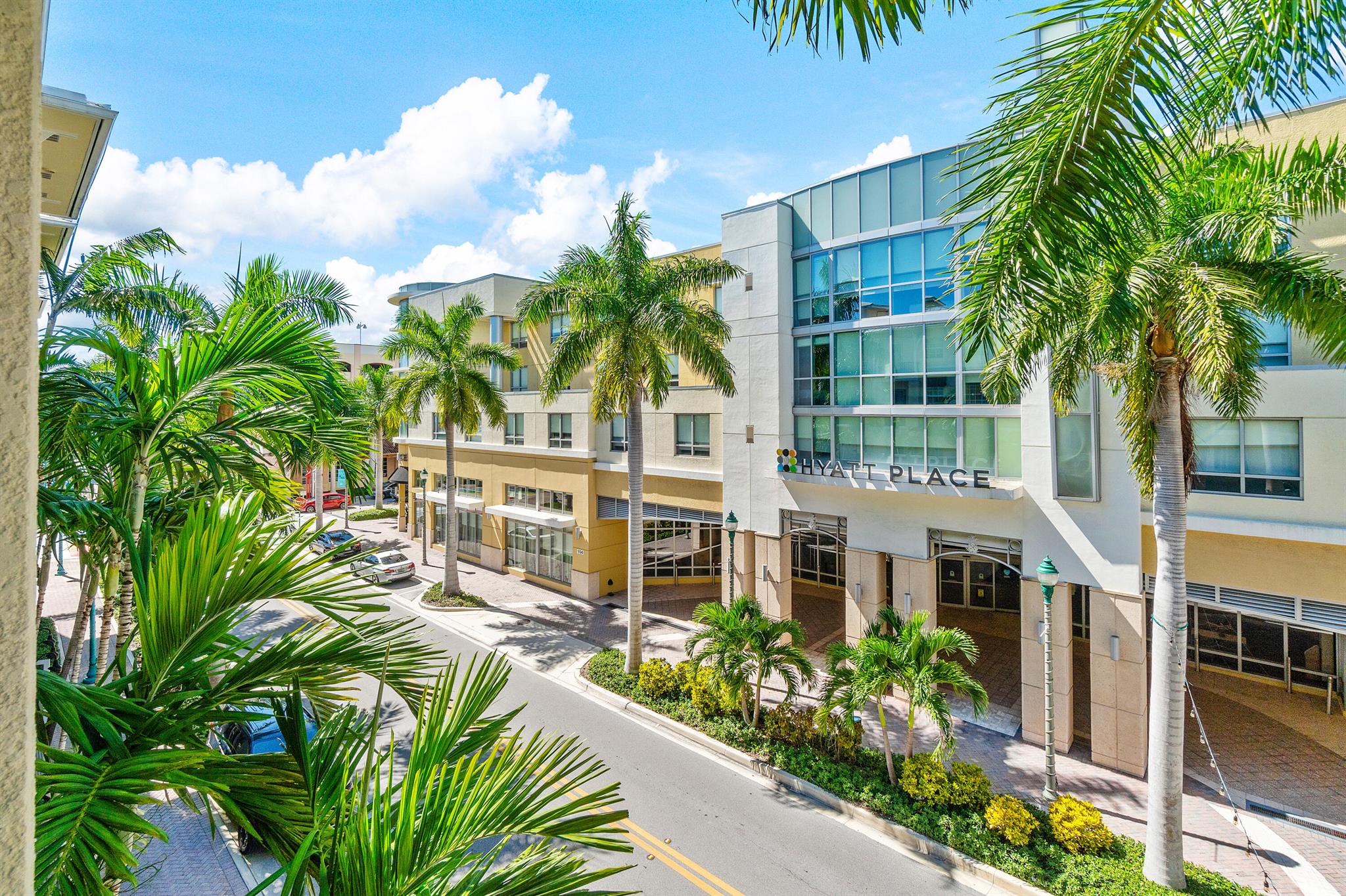 ASTOR CONDO - Residential