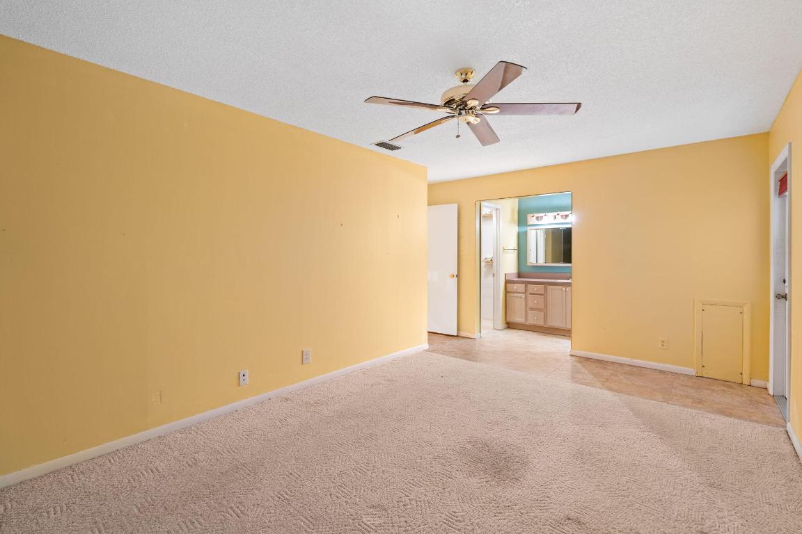 HIGH POINT OF FORT PIERCE CONDOMINIUM SECTION 1 - Residential