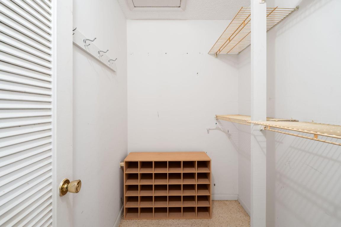 HIGH POINT OF FORT PIERCE CONDOMINIUM SECTION 1 - Residential