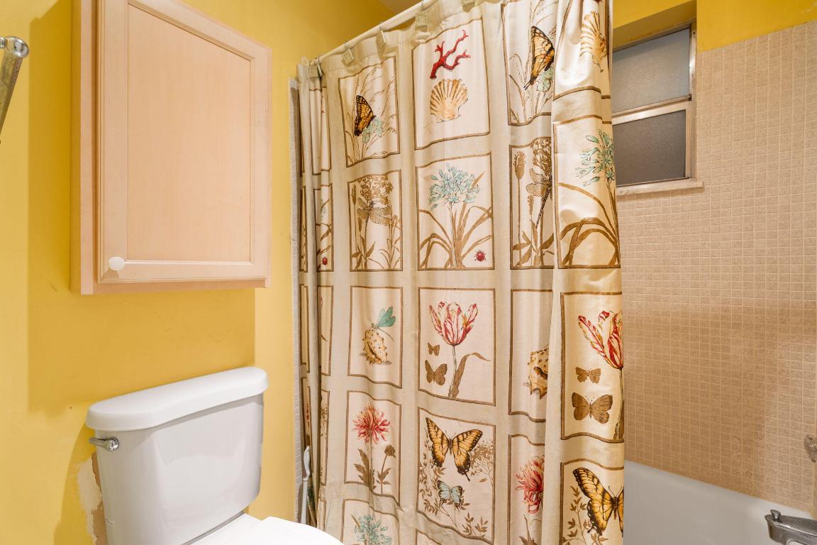 HIGH POINT OF FORT PIERCE CONDOMINIUM SECTION 1 - Residential