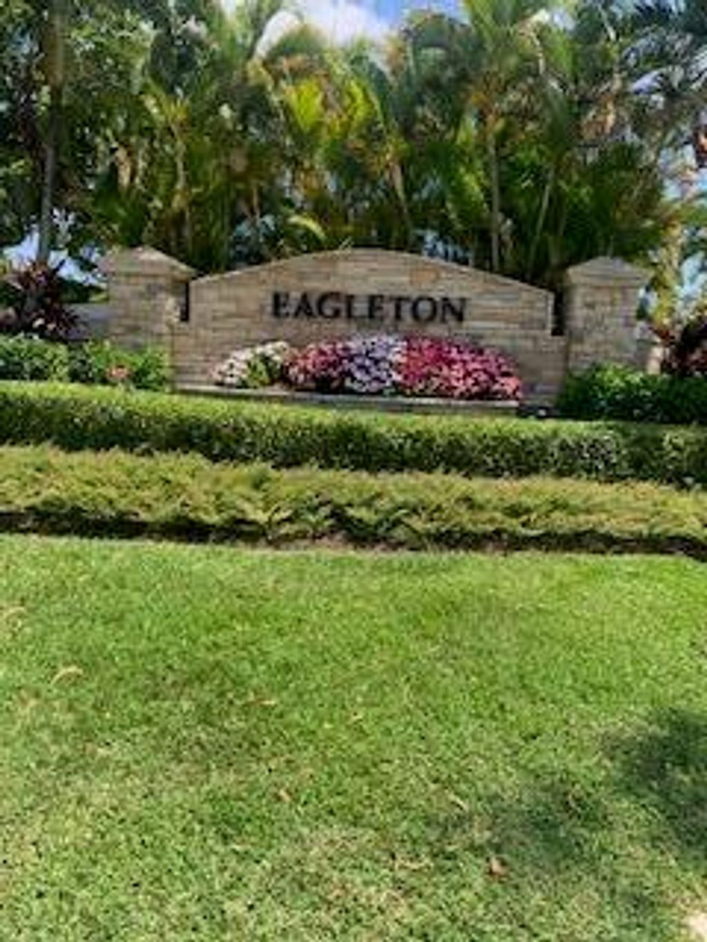 Photo of 316 Eagleton Golf Drive, Palm Beach Gardens, FL 33418 (MLS # R11065570)