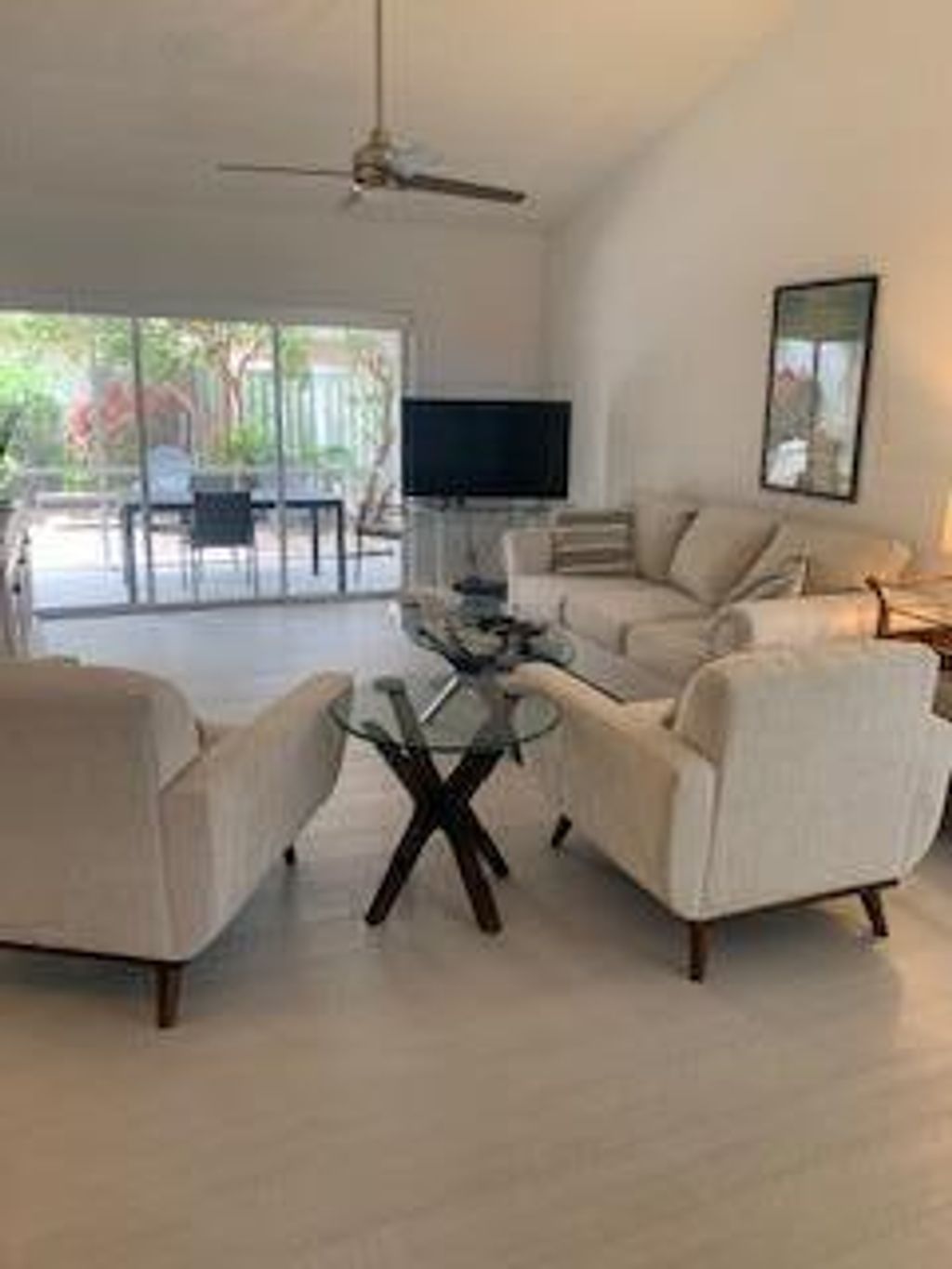 Photo of 316 Eagleton Golf Drive, Palm Beach Gardens, FL 33418 (MLS # R11065570)