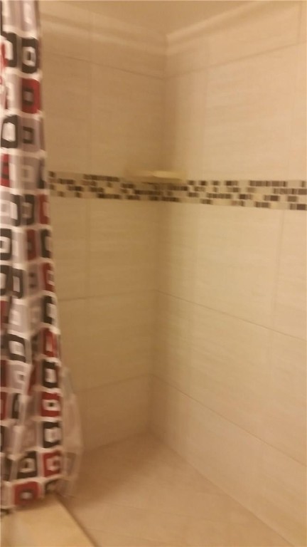 Lake Pointe #5 Condo - Residential Lease