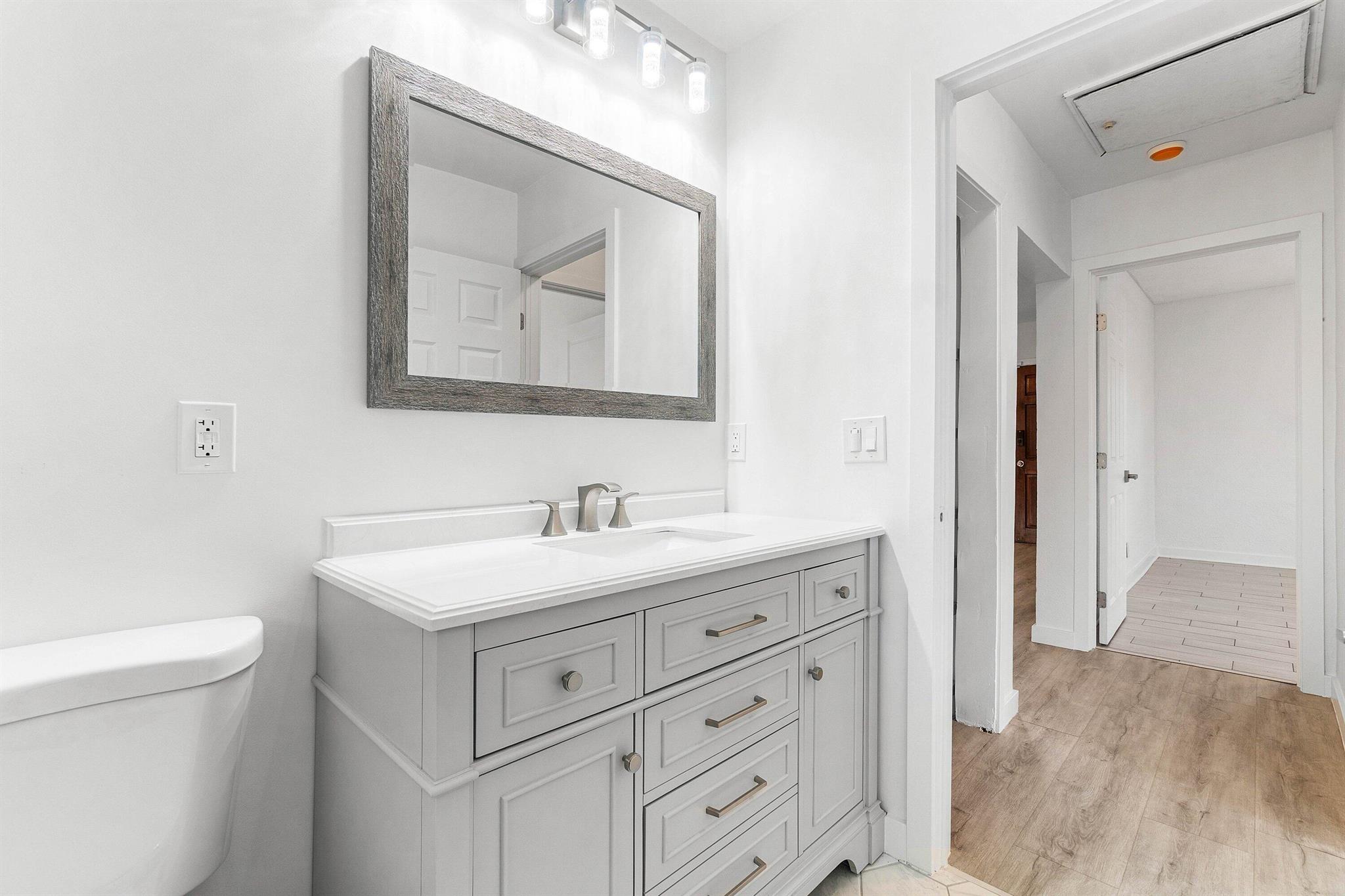 DELRAY GARDEN ESTATES 1 - Residential Lease