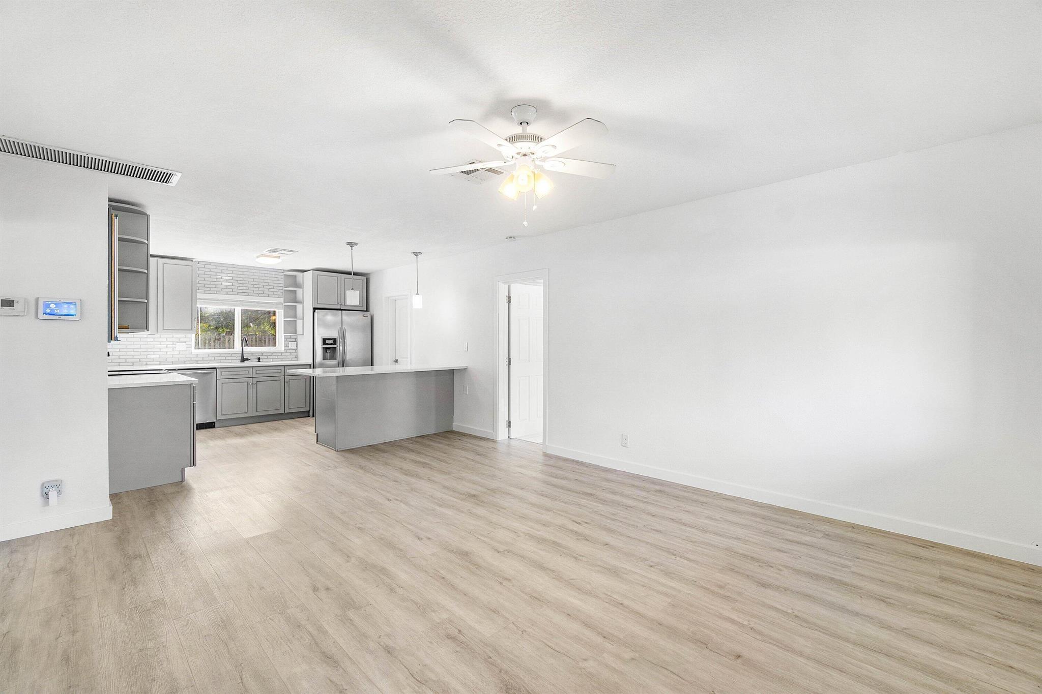 DELRAY GARDEN ESTATES 1 - Residential Lease