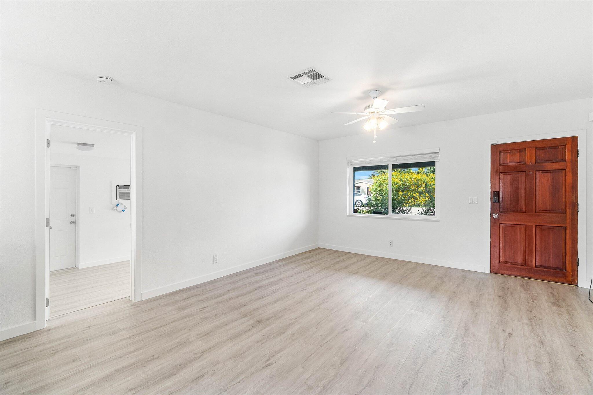 DELRAY GARDEN ESTATES 1 - Residential Lease