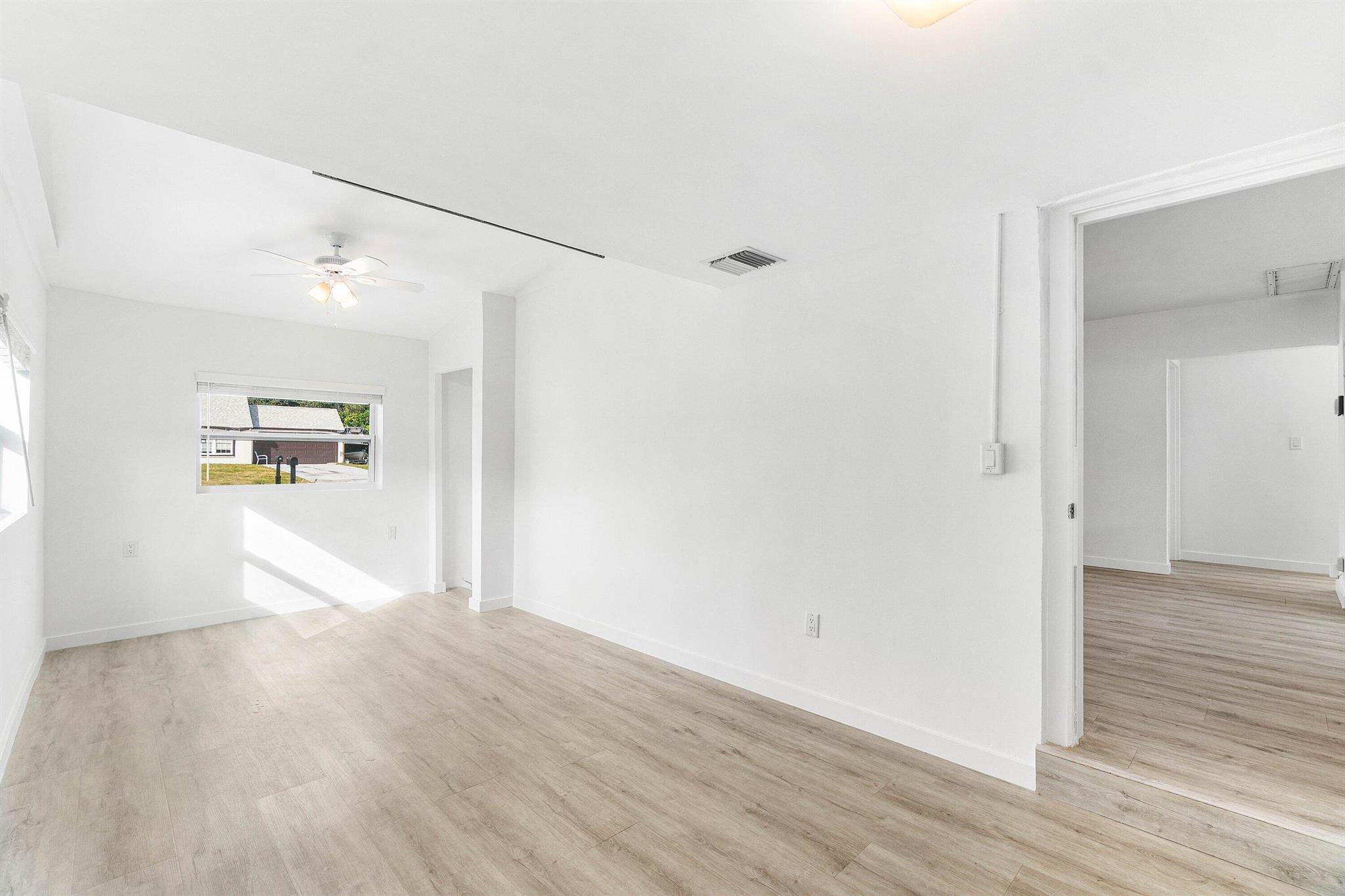 DELRAY GARDEN ESTATES 1 - Residential Lease