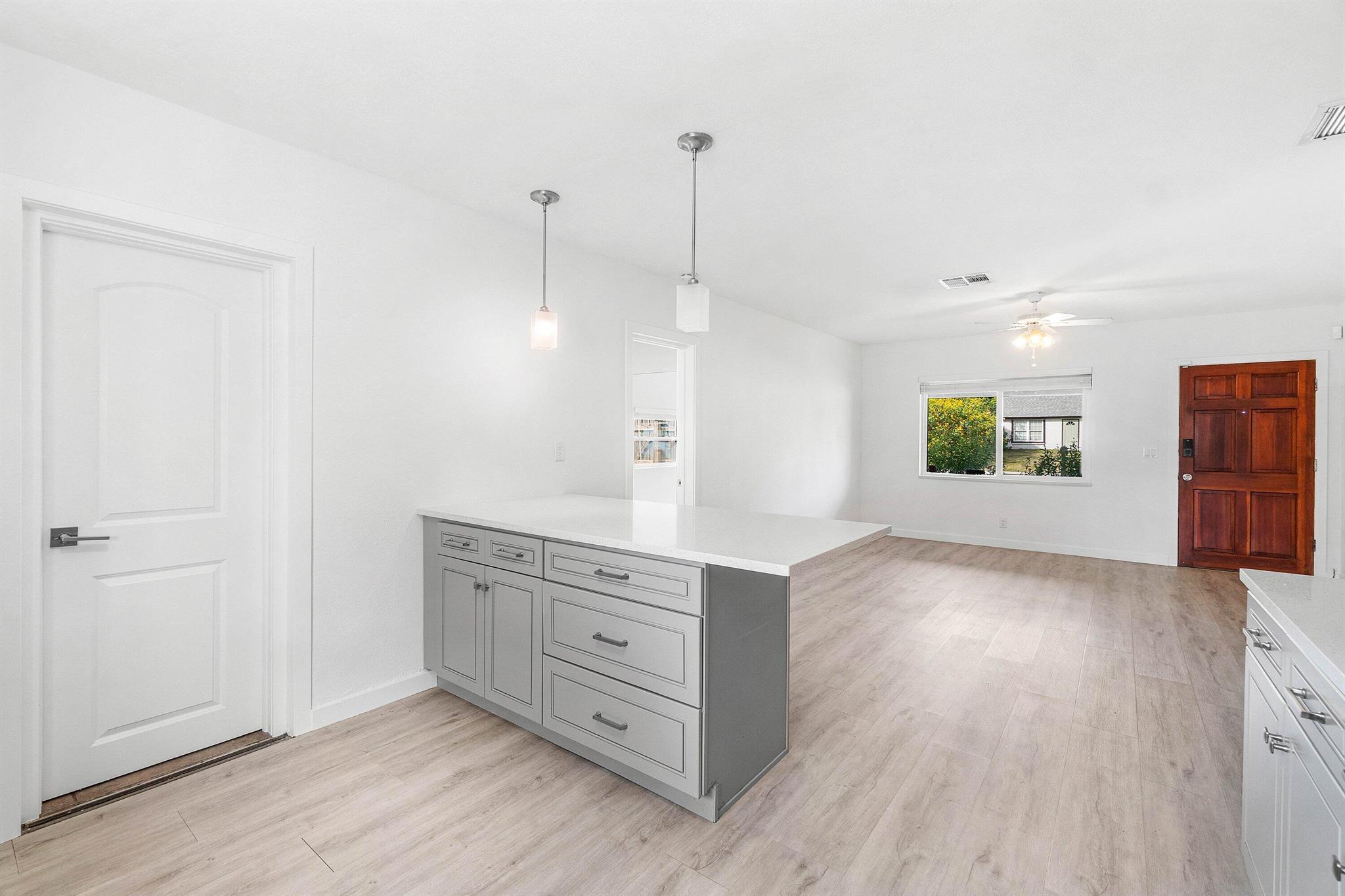 DELRAY GARDEN ESTATES 1 - Residential Lease