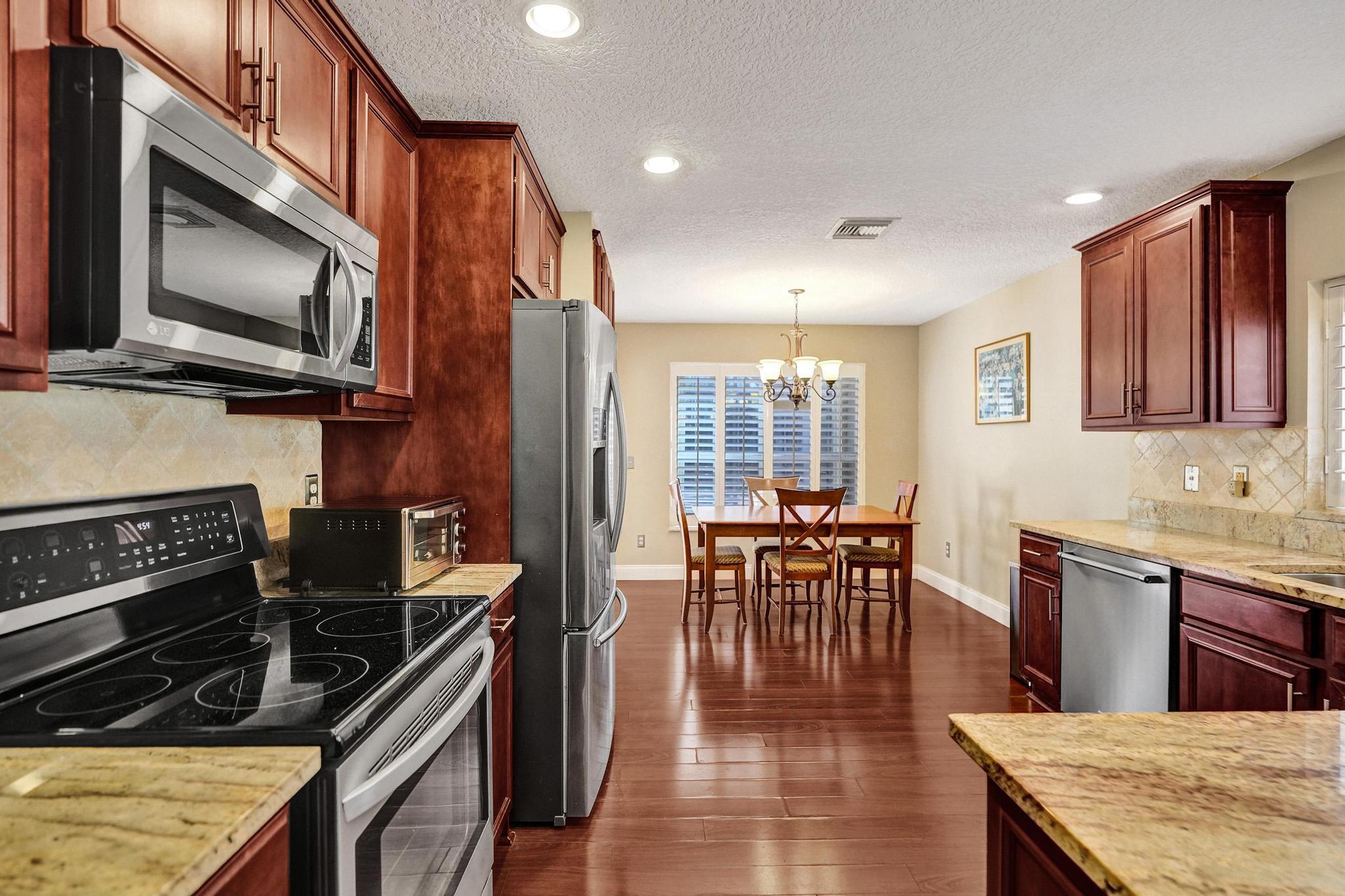 TRACT D OF MISSION BAY - Residential