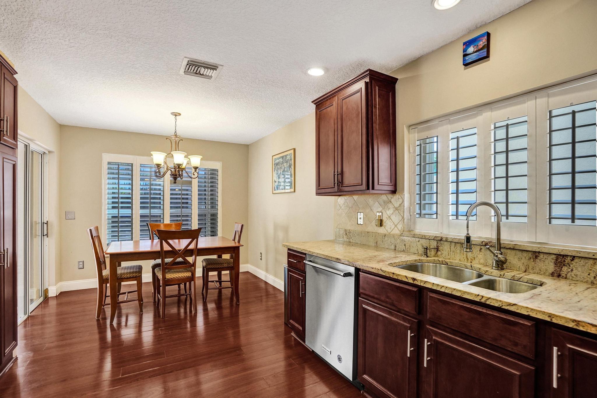 TRACT D OF MISSION BAY - Residential