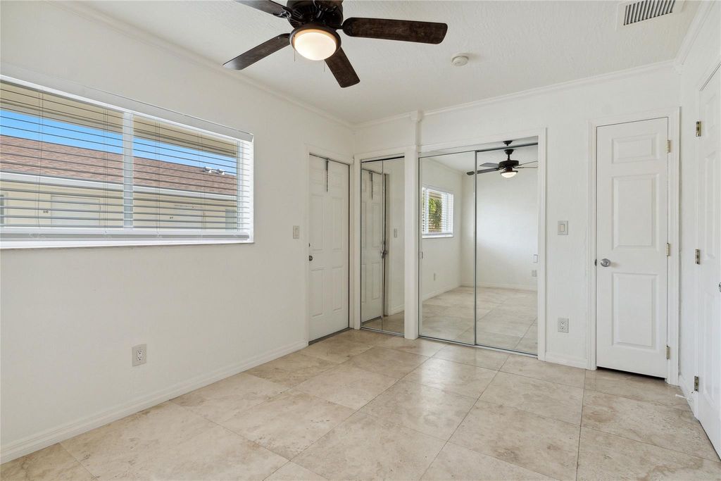 Photo of 1848 NE 46th Street #G3, Fort Lauderdale, FL 33308 (MLS # F10483636)