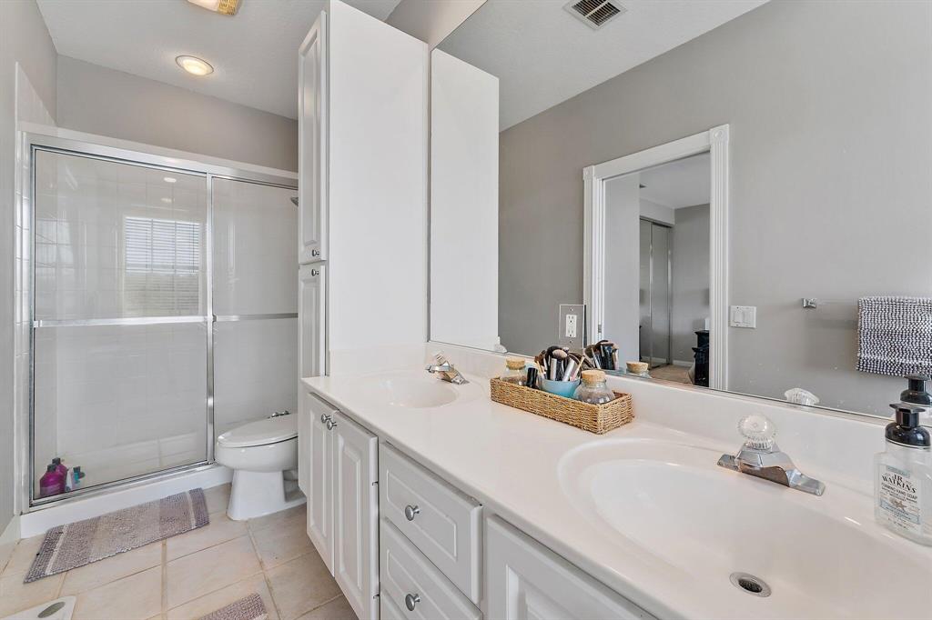 Charleston Court - Residential