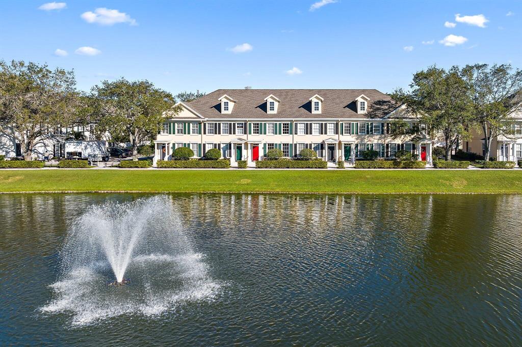 Charleston Court - Residential