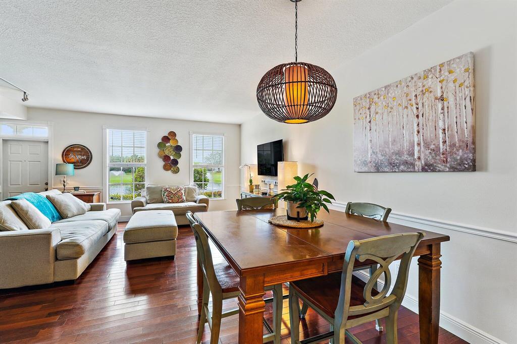 Charleston Court - Residential