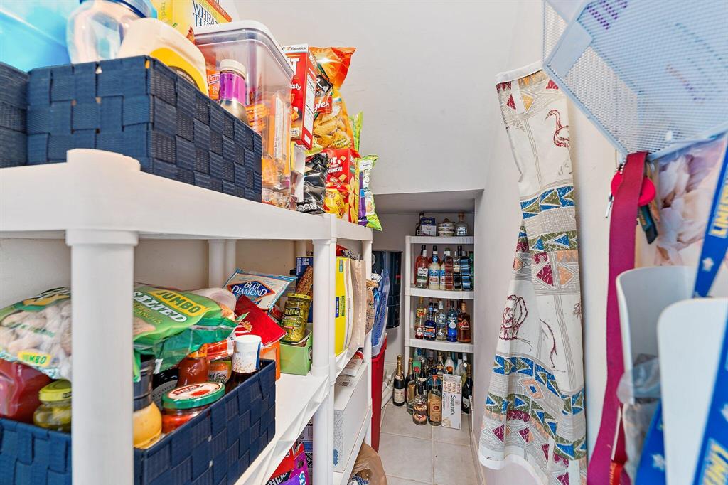 Charleston Court - Residential