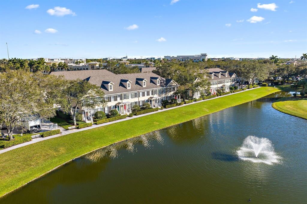 Charleston Court - Residential