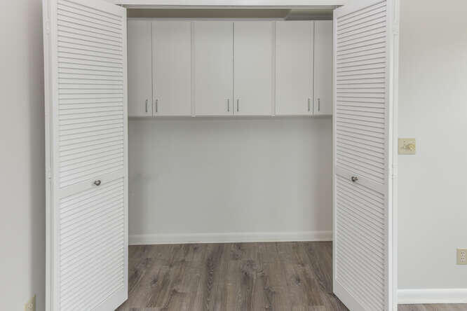 EAGLEWOOD - Residential