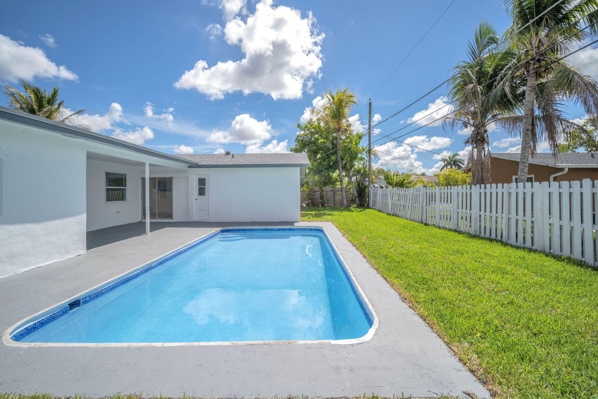 SUNRISE GOLF VILLAGE SEC 21 - Residential