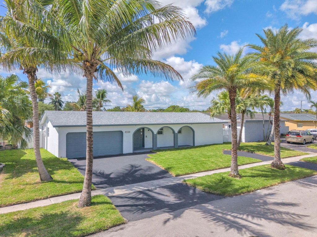 Photo of 9490 NW 20th Place, Sunrise, FL 33322 (MLS # B26016708)