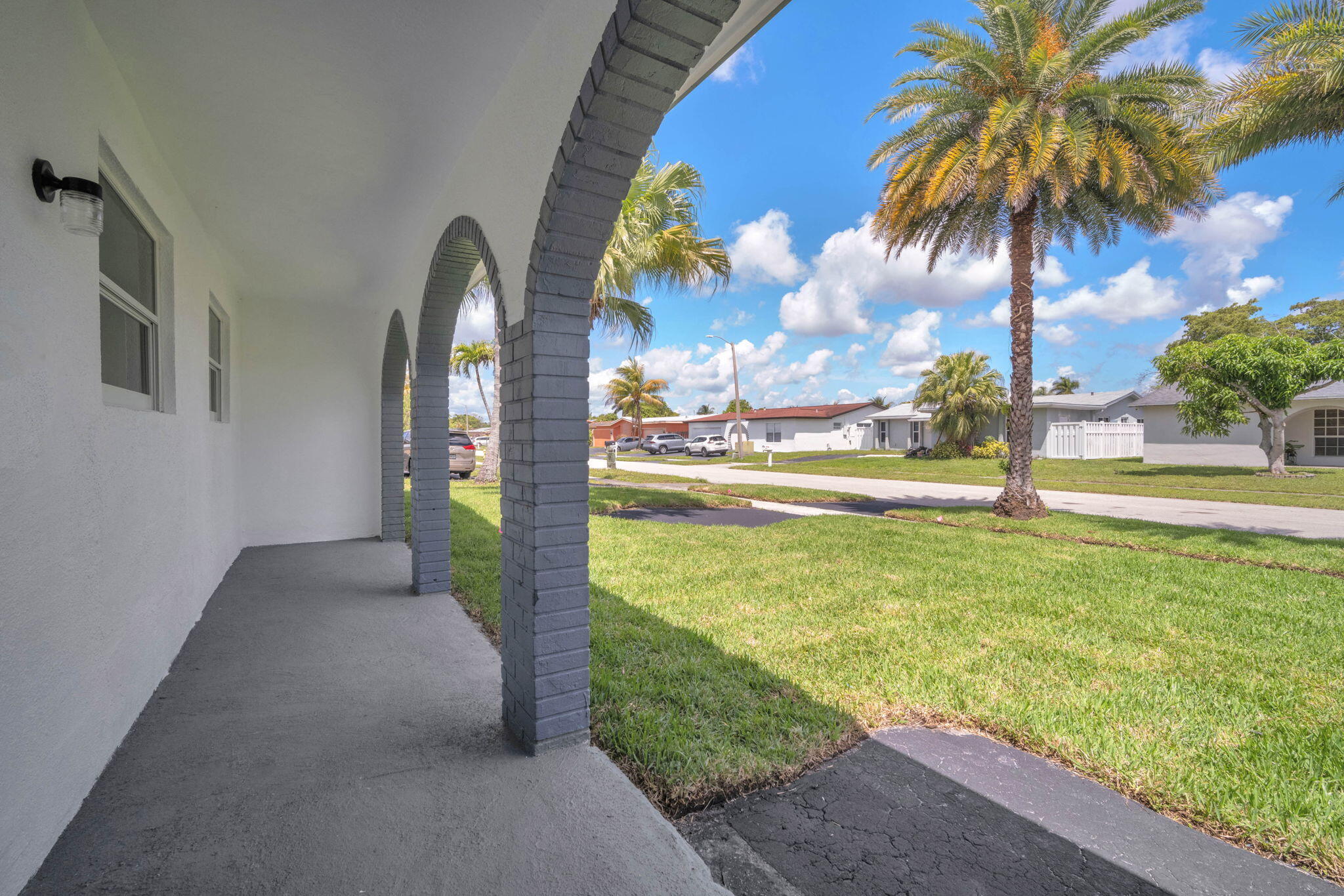 SUNRISE GOLF VILLAGE SEC 21 - Residential