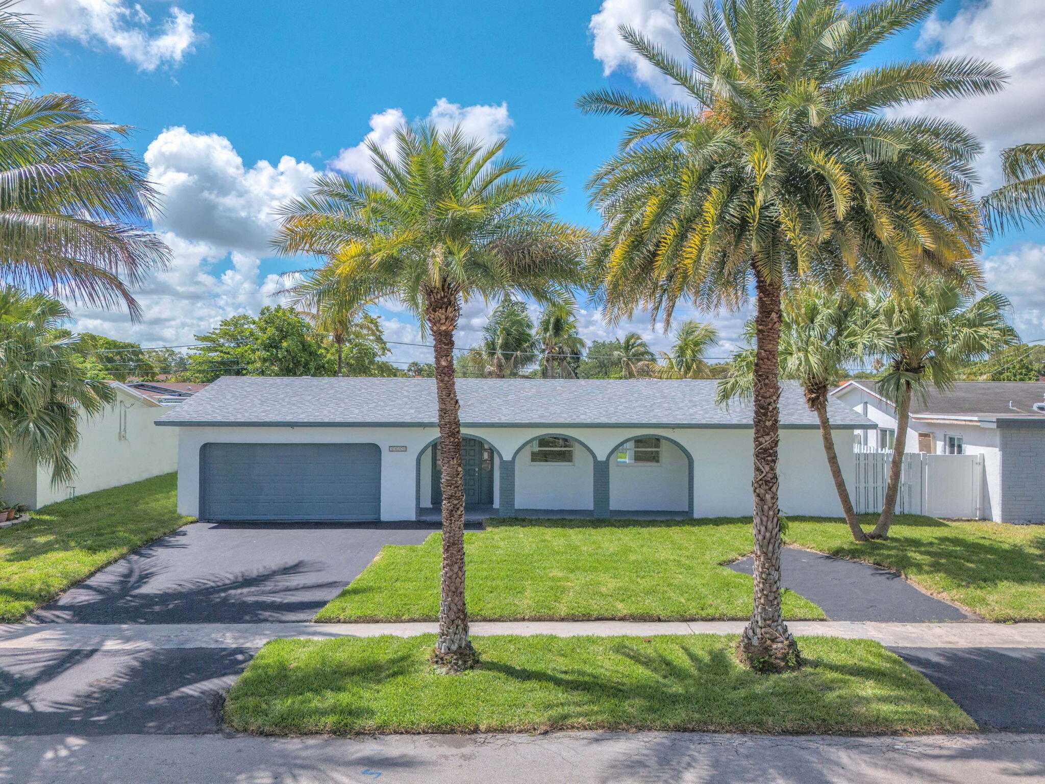 SUNRISE GOLF VILLAGE SEC 21 - Residential