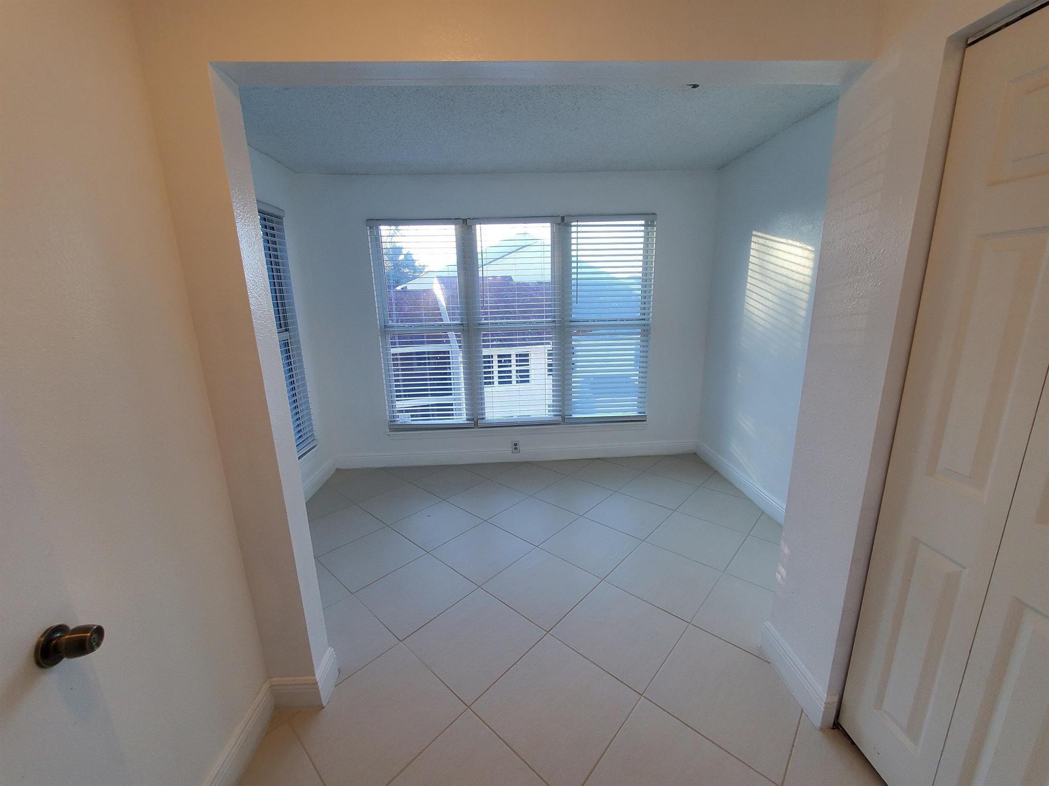 BOYNTON LANDINGS - Residential Lease