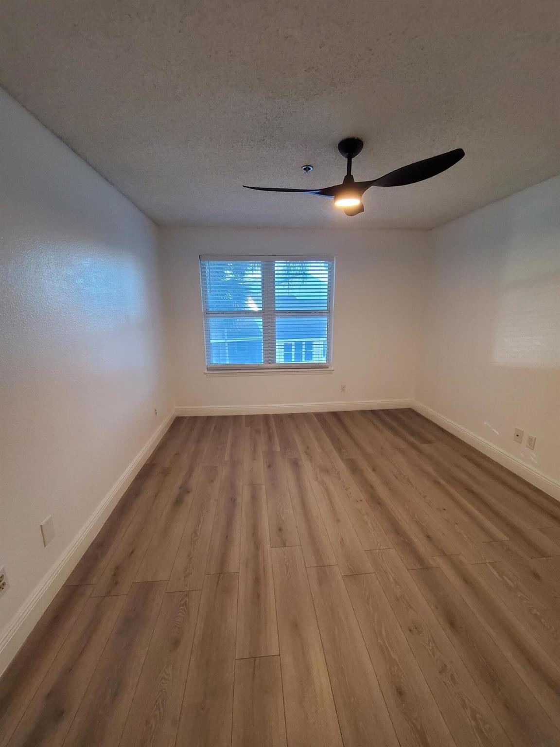 BOYNTON LANDINGS - Residential Lease