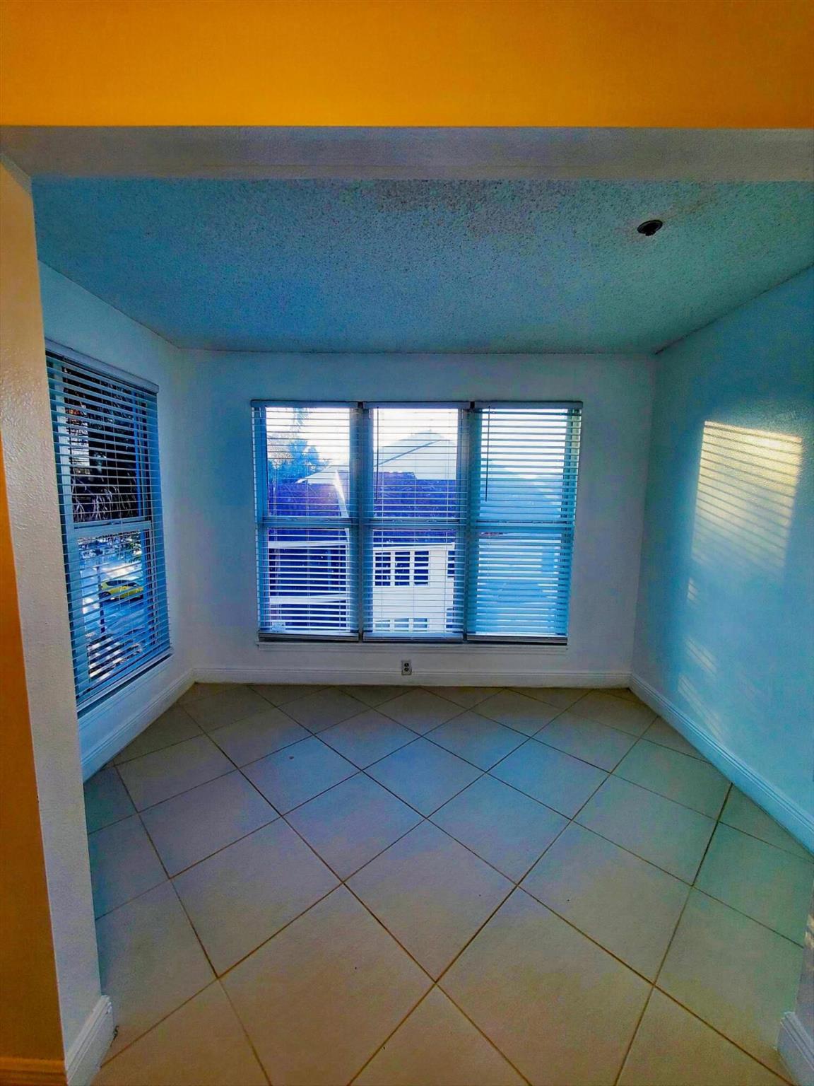 BOYNTON LANDINGS - Residential Lease