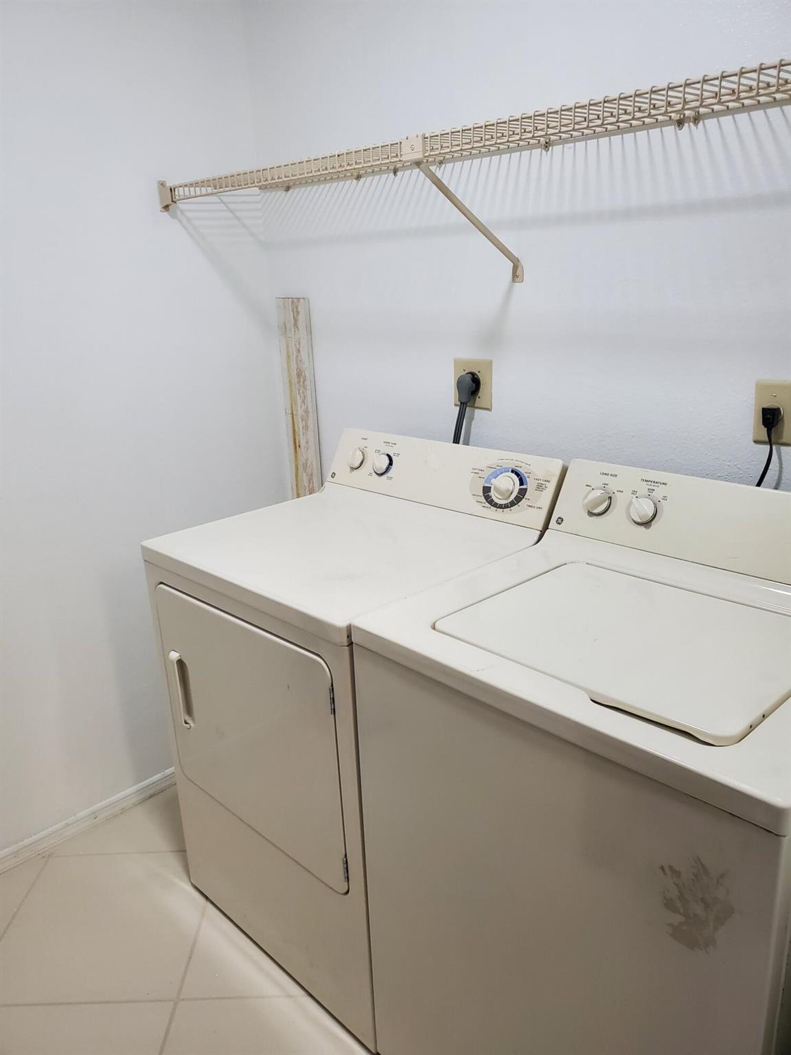 BOYNTON LANDINGS - Residential Lease