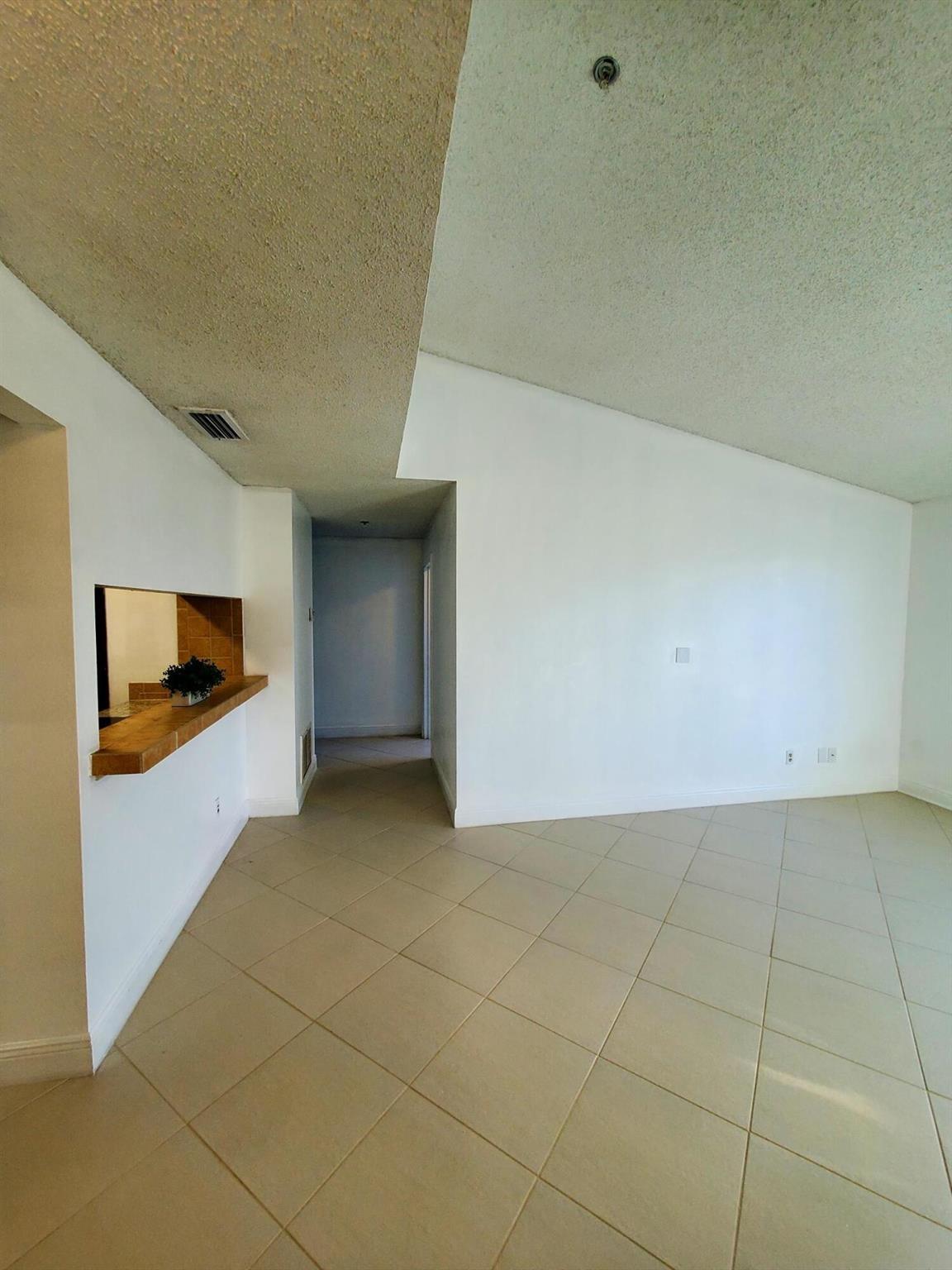 BOYNTON LANDINGS - Residential Lease