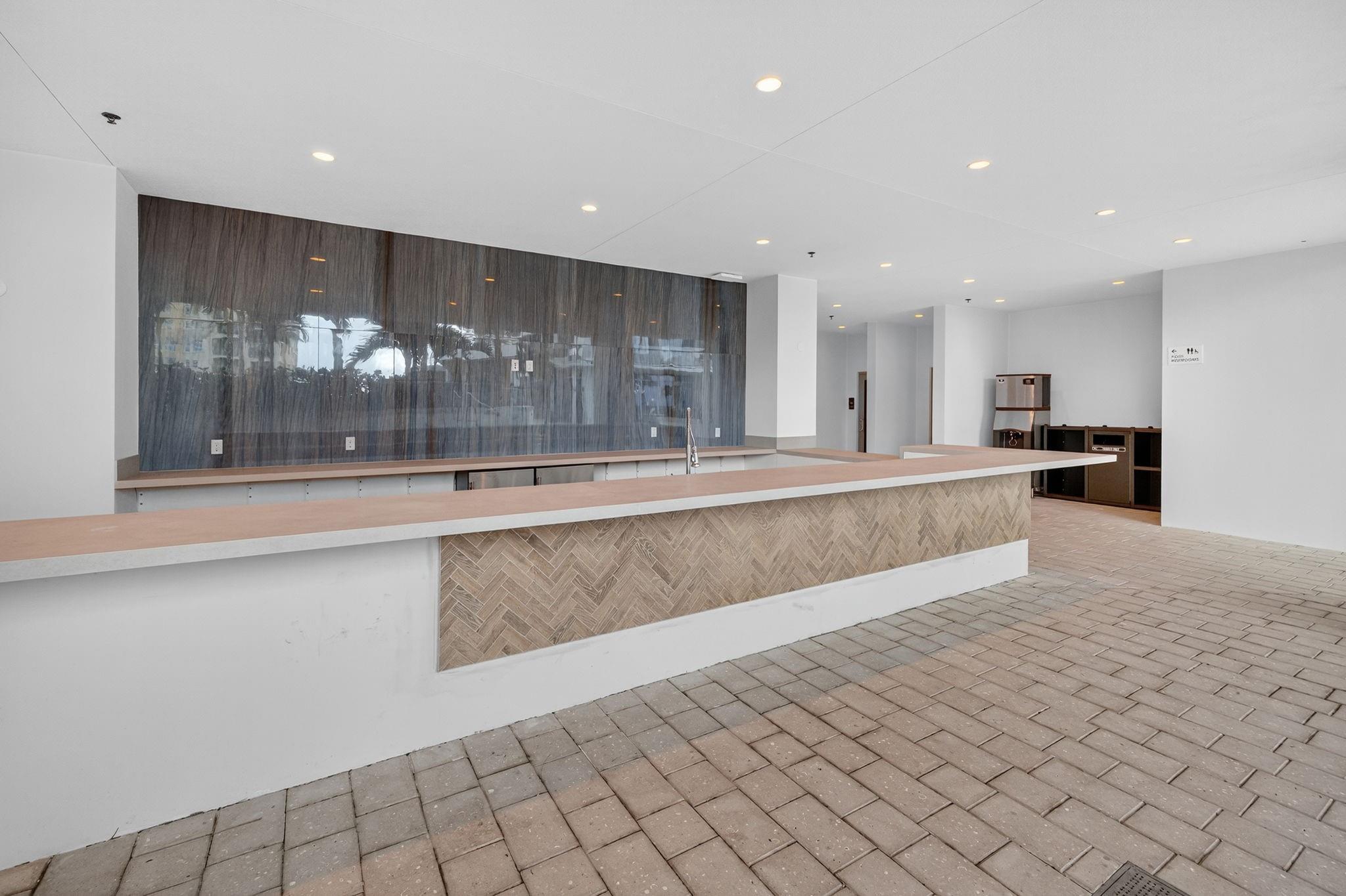 SELENE OCEANFRONT RESIDEN - Residential Lease