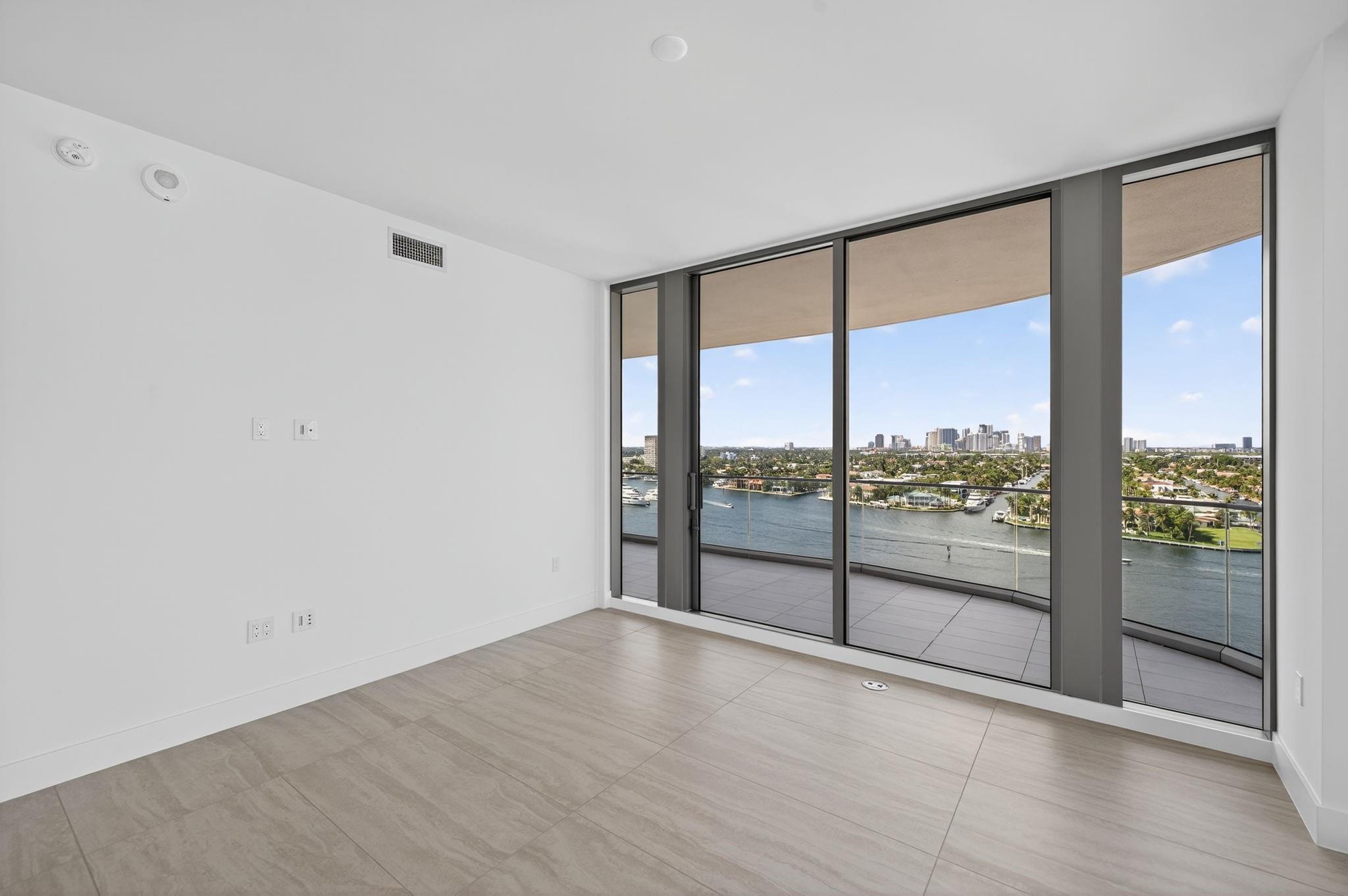 SELENE OCEANFRONT RESIDEN - Residential Lease