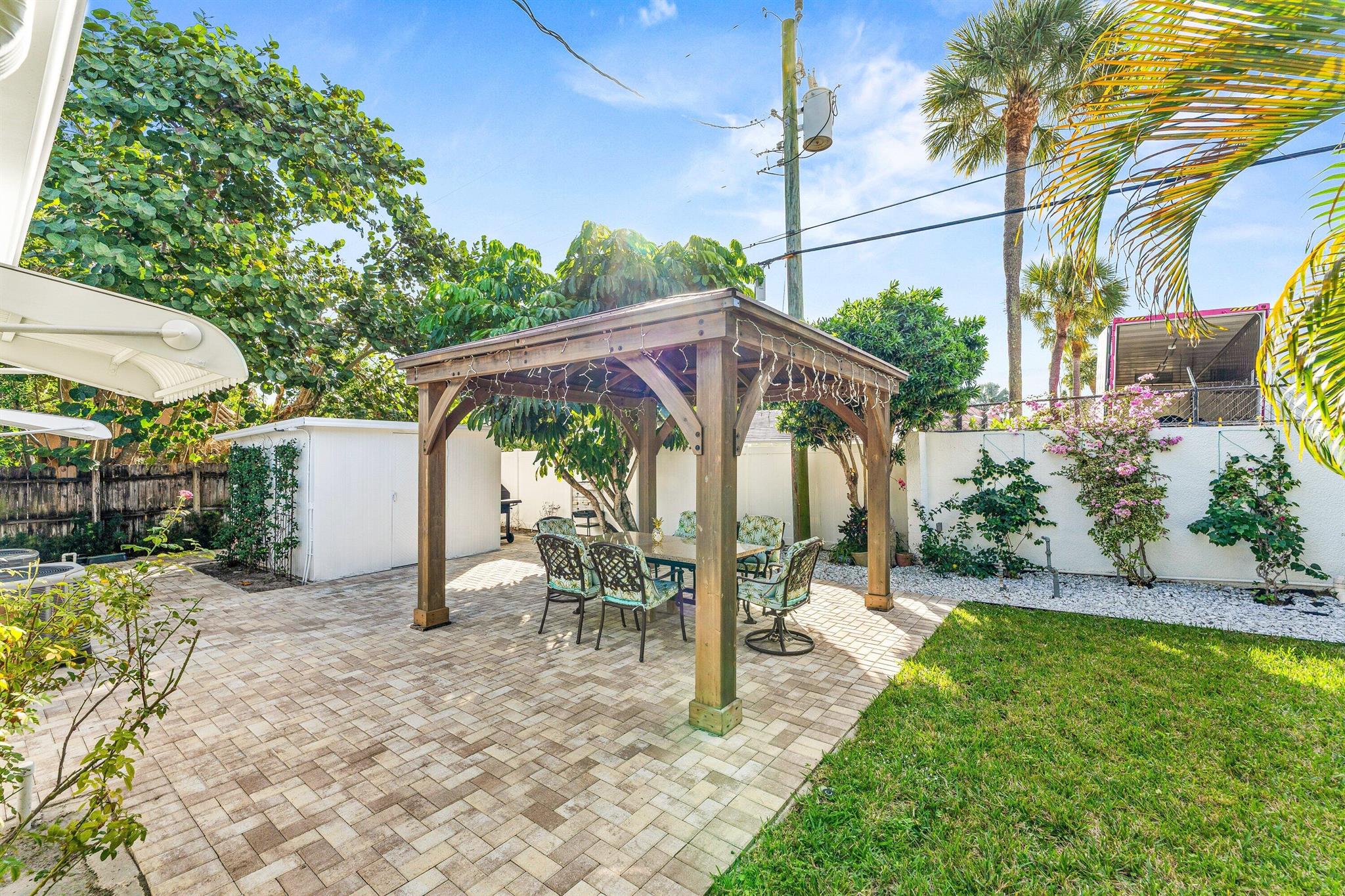 BELAIR WPB - SOSO - Residential